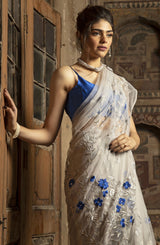 Pakistani Pale Grey Silver Filigree Net Saree (3-Piece) - Image 5