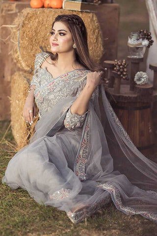 Grey Embroidered Net Saree (3-Piece) - Image 3