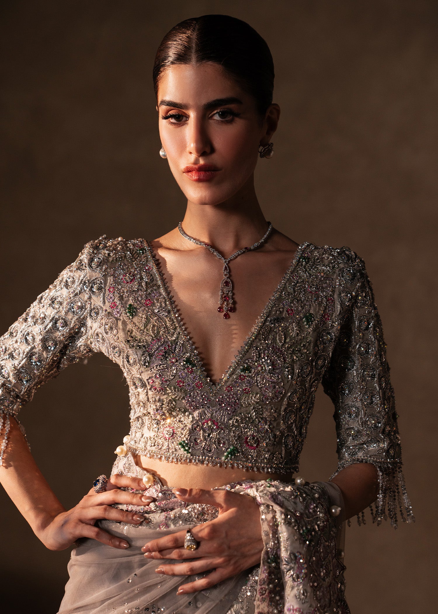 Grey Hand-Embellished Net and Tissue Saree (2-Piece) - Image 9