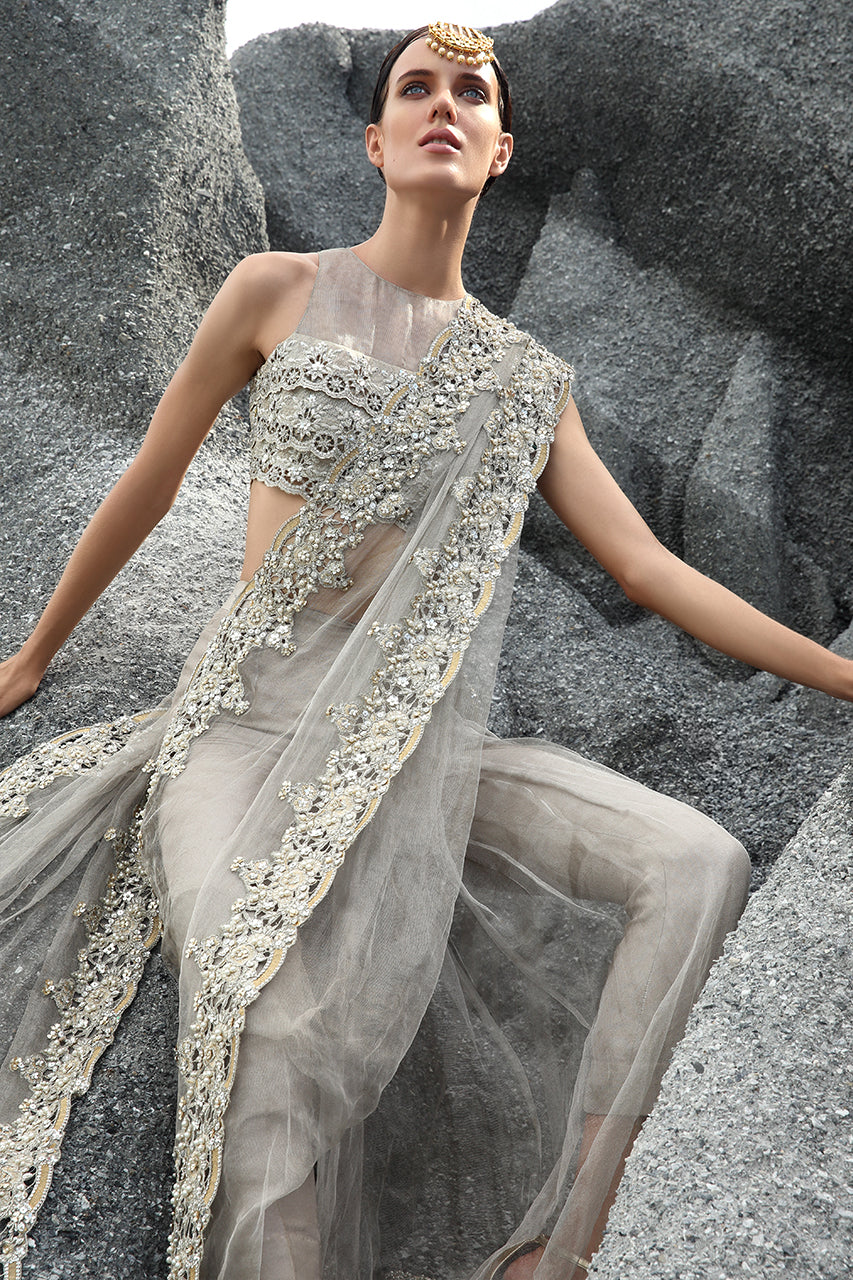 Stone Grey Zari Net Saree with Tissue Choli (2-Piece) - Image 3