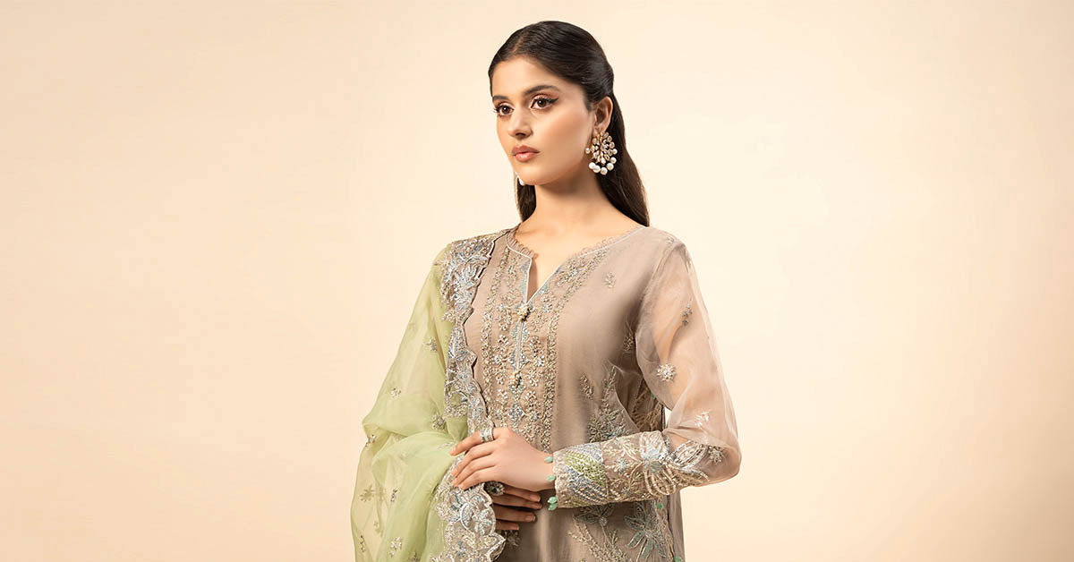 Grey Embroidered Organza Sharara Set (3-Piece) - Image 7