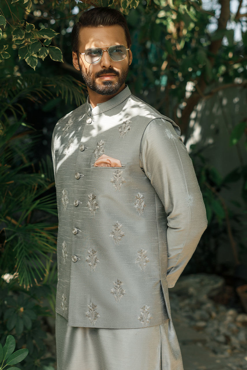 Grey Embroidered Khadi Silk Waistcoat Kurta (3-Piece) - Image 5