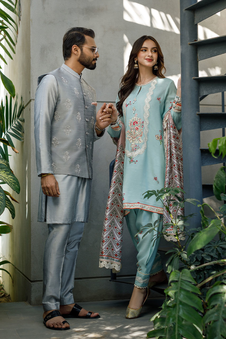 Grey Embroidered Khadi Silk Waistcoat Kurta (3-Piece) - Image 7