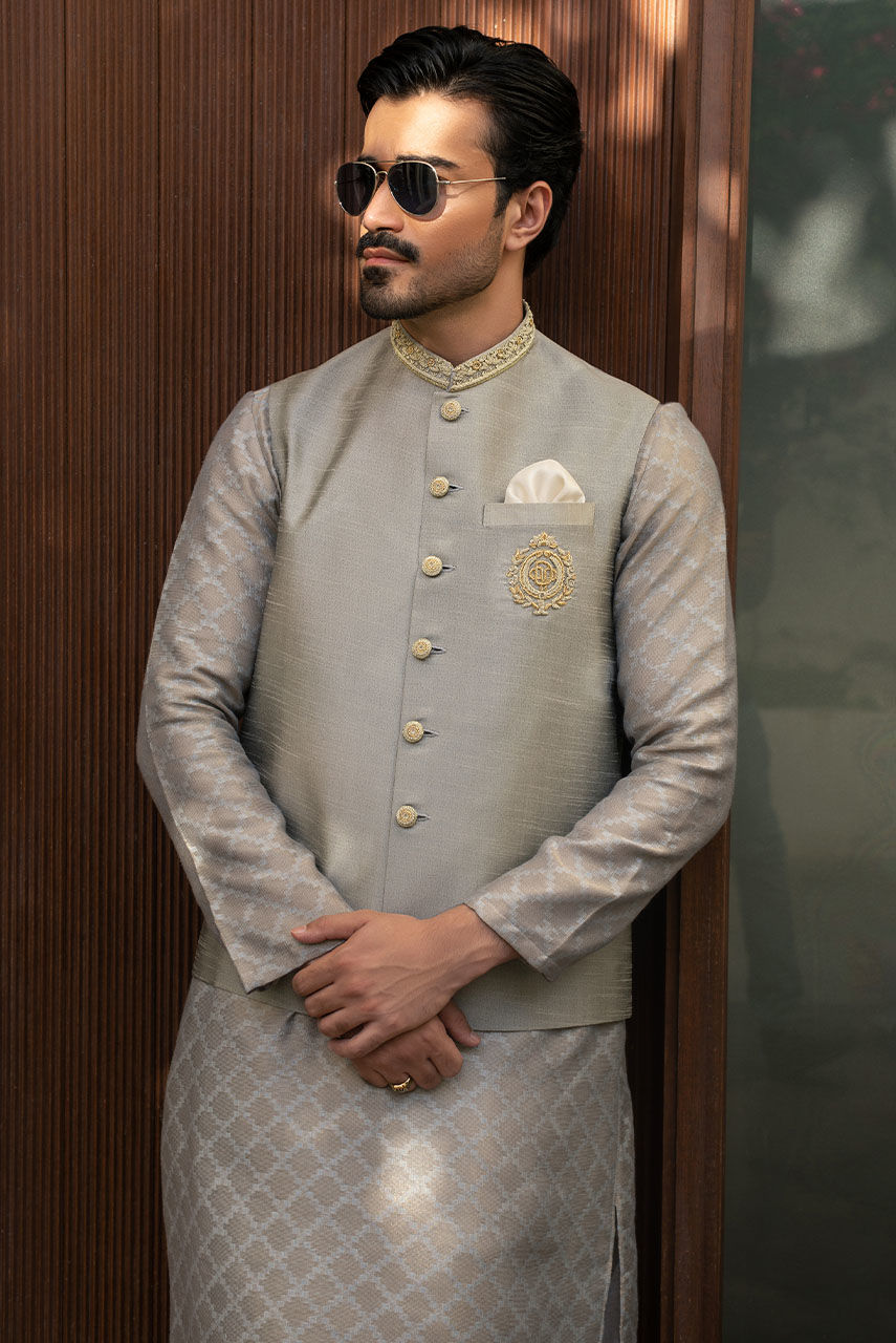 Grey Hand-Embroidered Raw Silk Waistcoat Kurta (3-Piece) - Image 2