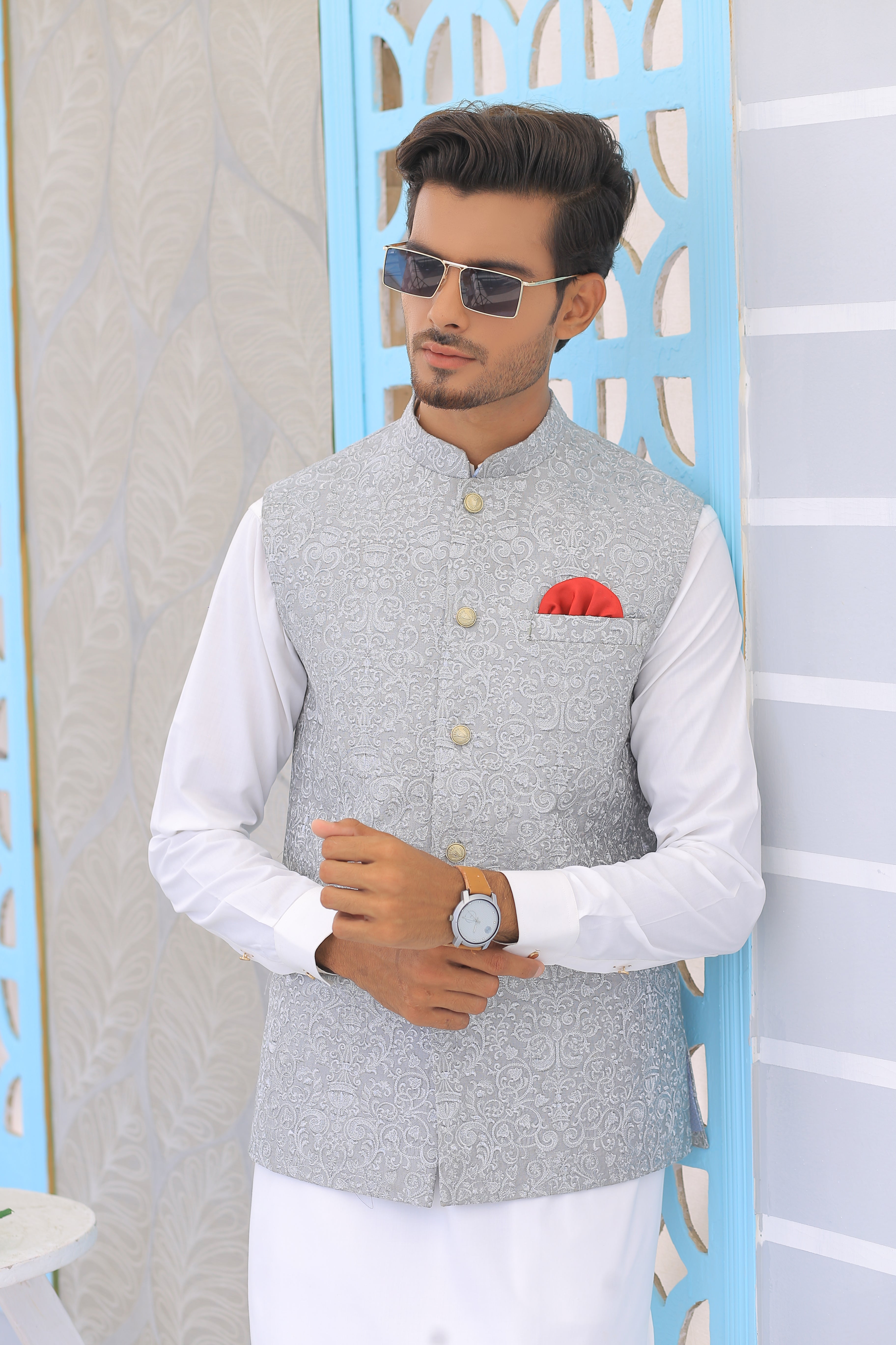 Grey-Silver Embroidered Silk-Blend Waistcoat (3-Piece) - Image 4