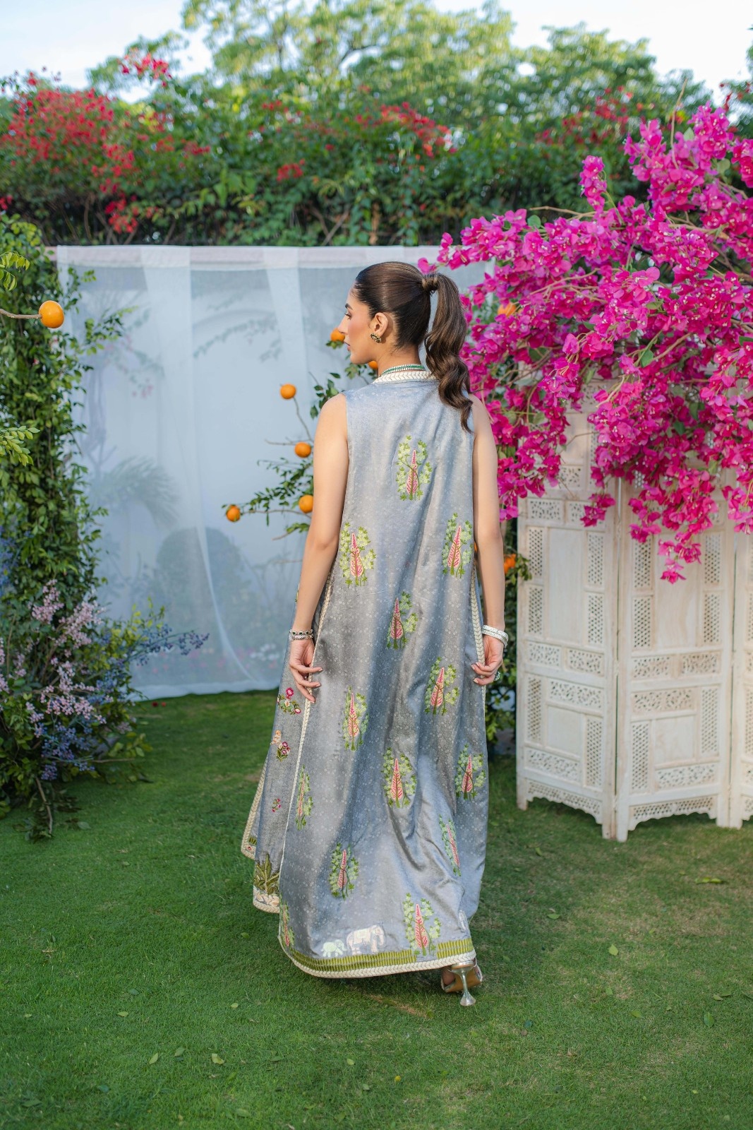 Pakistani Grey Embroidered Silk Cape Dress (3-Piece) - Image 5