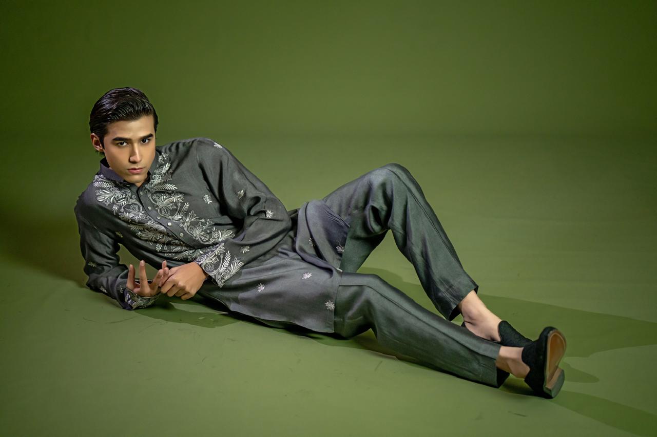 Charcoal Grey Embroidered Cotton Net Kurta (2-Piece) - Image 3