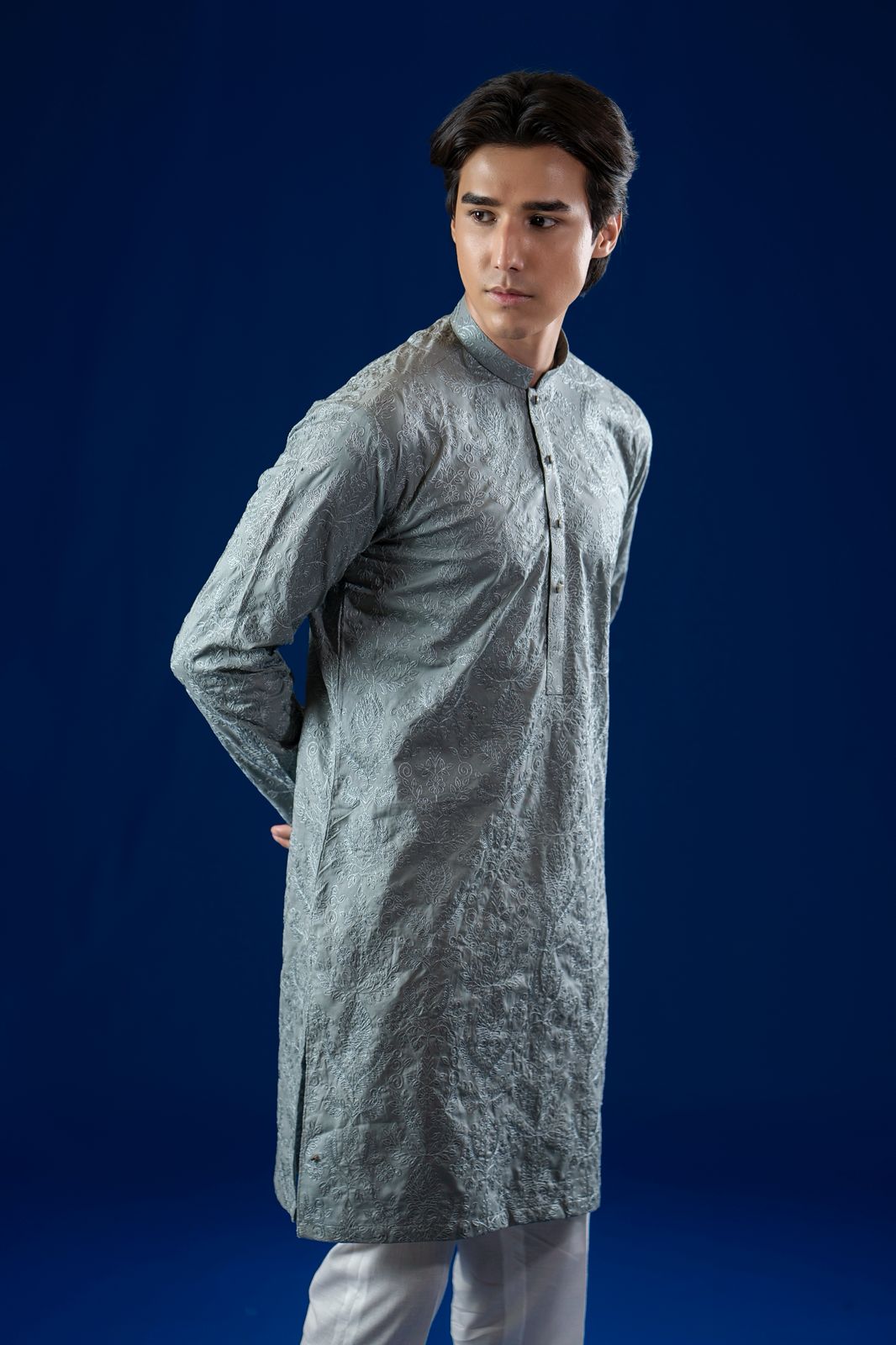 Grey Embroidered Cotton Kurta with White Trousers (2-Piece) - Image 5