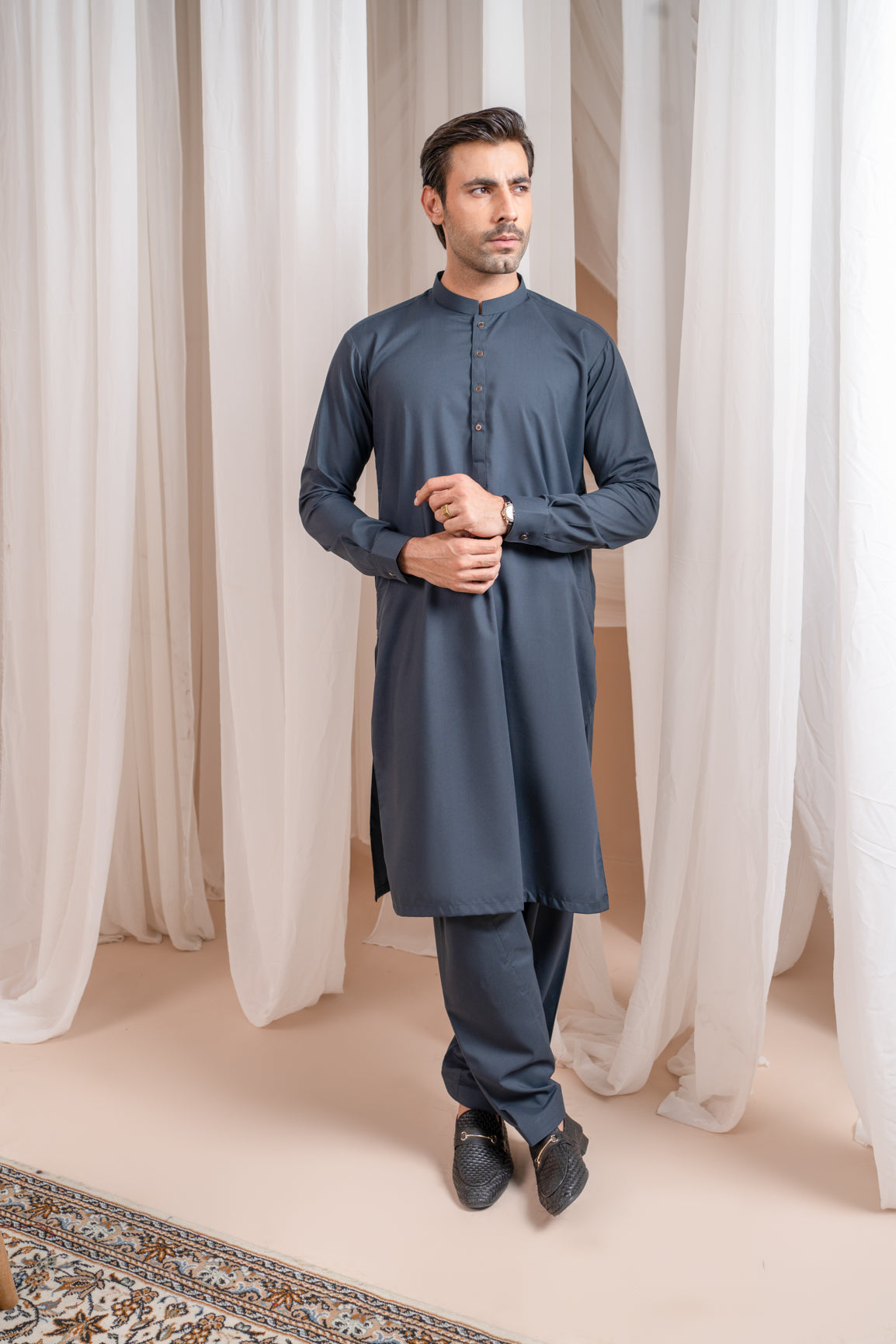 Charcoal Grey Blended Fabric Kurta Pajama (2-Piece) - Image 1