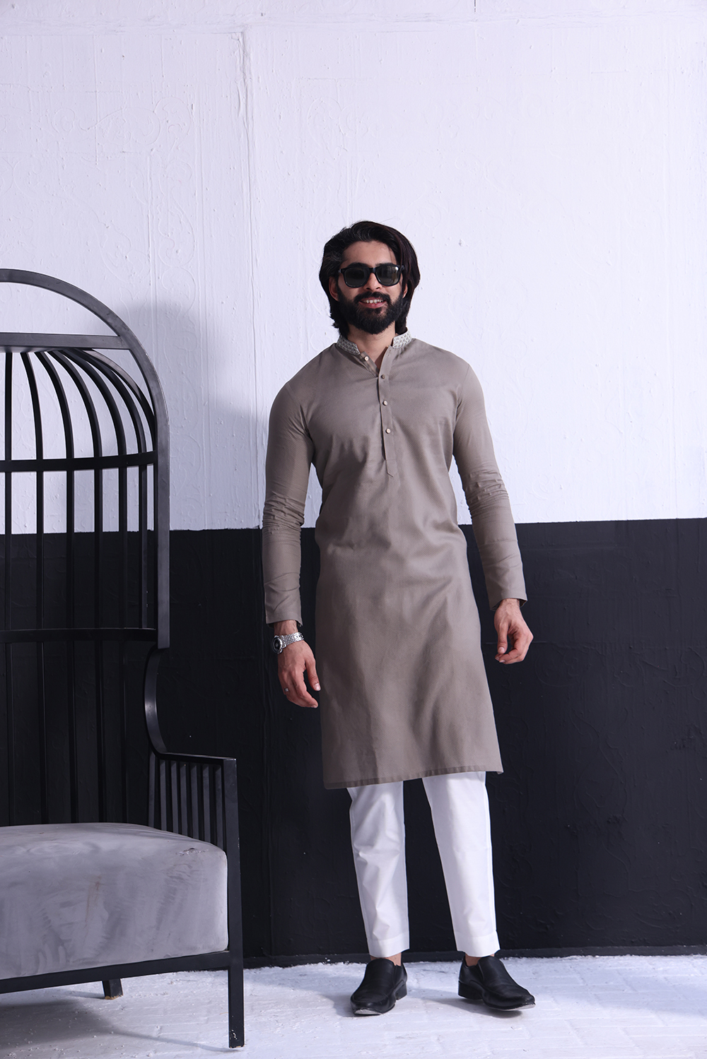 Mink Grey Minimal Collar Cotton Kurta (2-Piece) - Image 1
