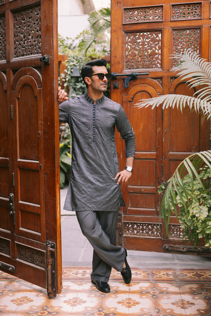 Grey Embroidered Silk-Blend Kurta Pajama (2-Piece) - Image 1