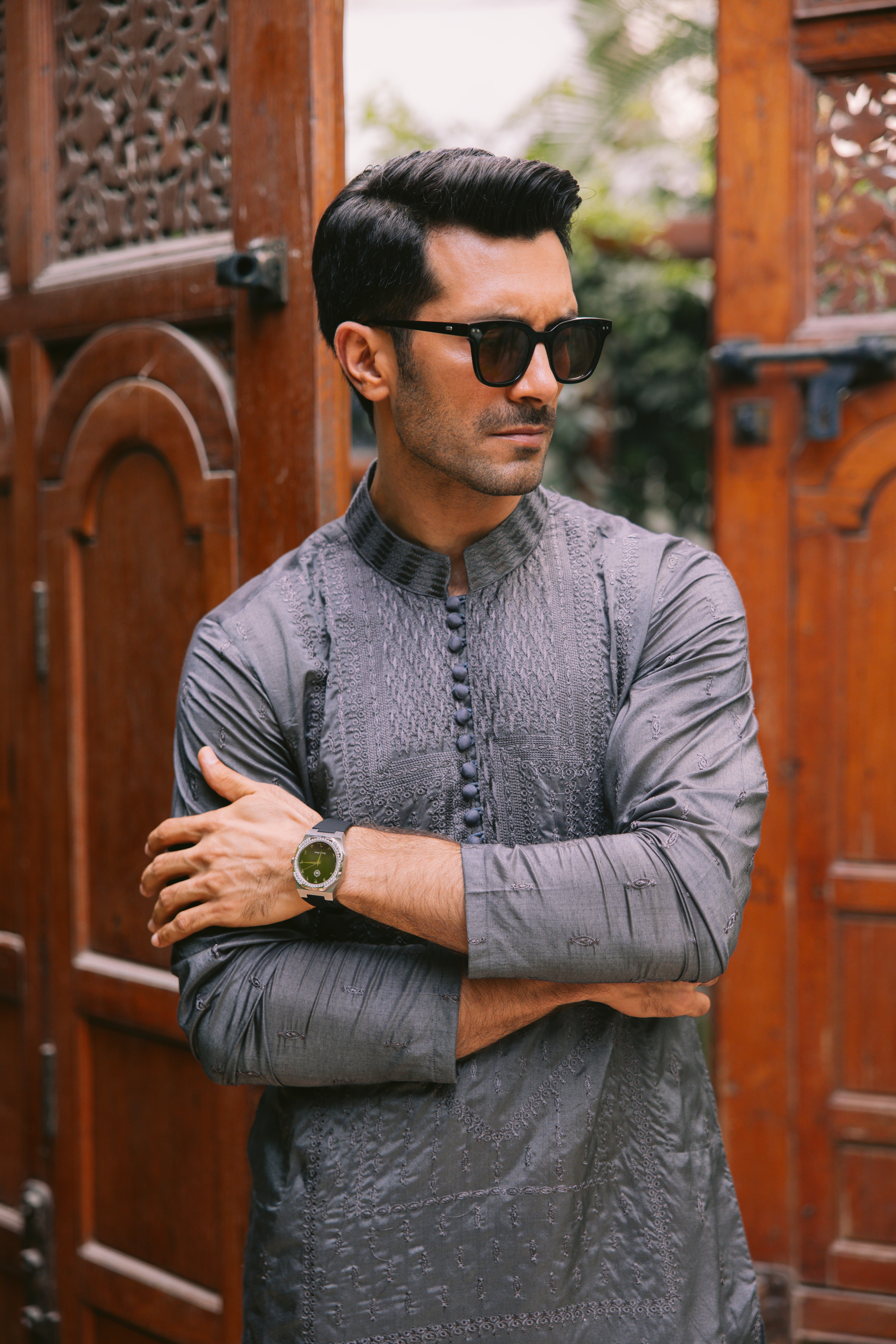 Grey Embroidered Silk-Blend Kurta Pajama (2-Piece) - Image 3