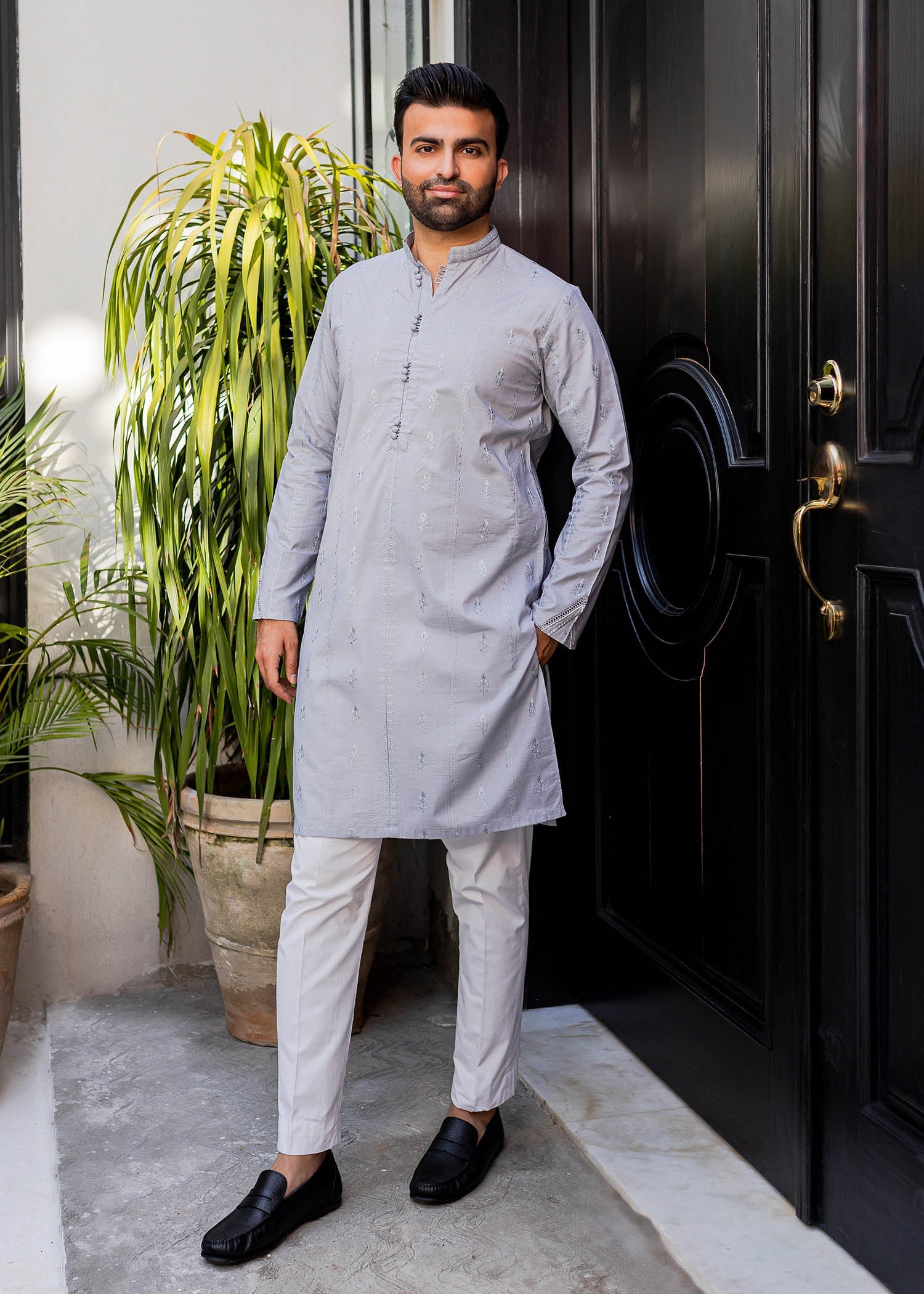 Grey Chikankari Cotton Slim Fit Kurta (2-Piece) - Image 1