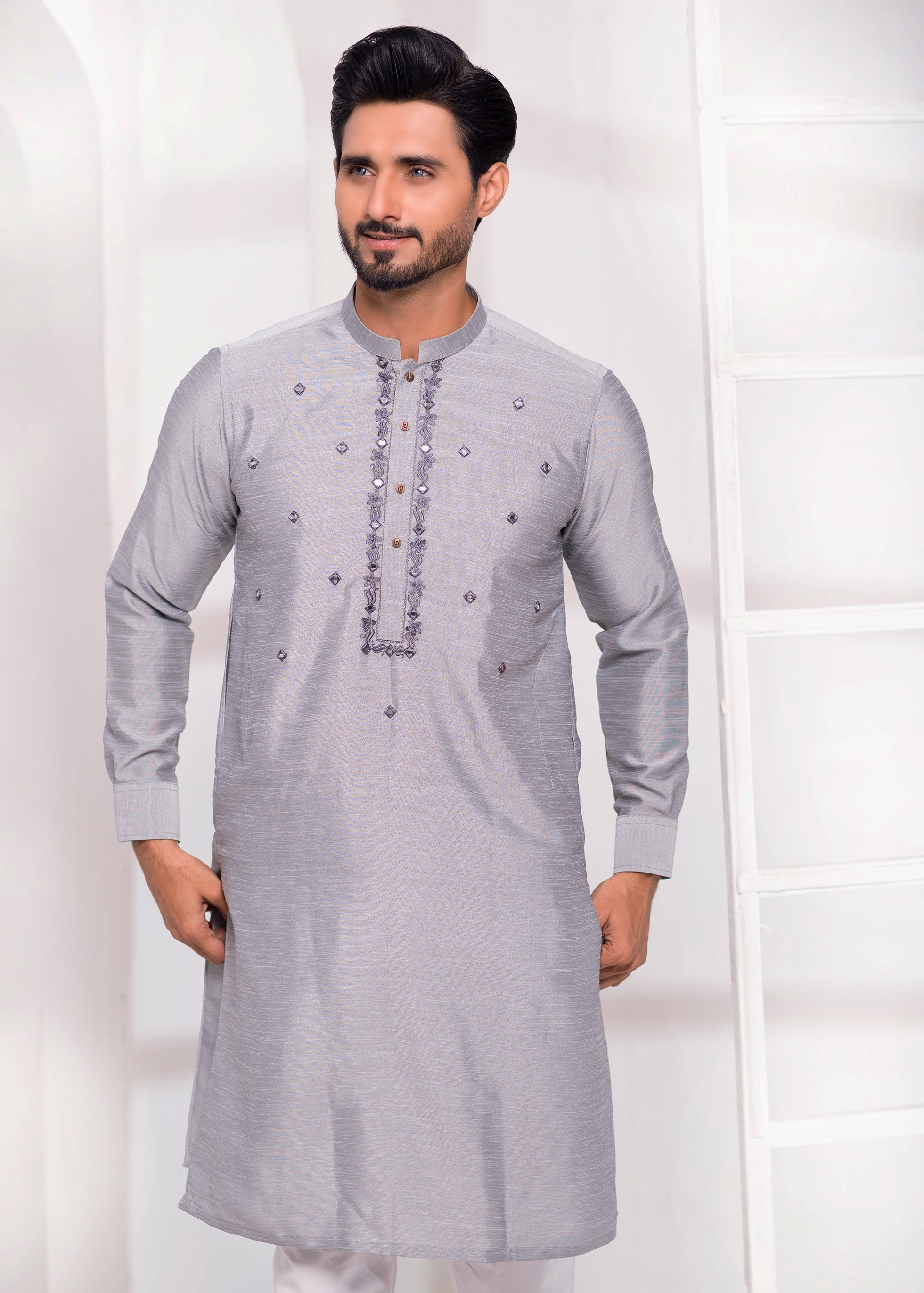 Grey Mirror Embroidered Raw Silk Kurta Pajama (2-Piece) - Image 5