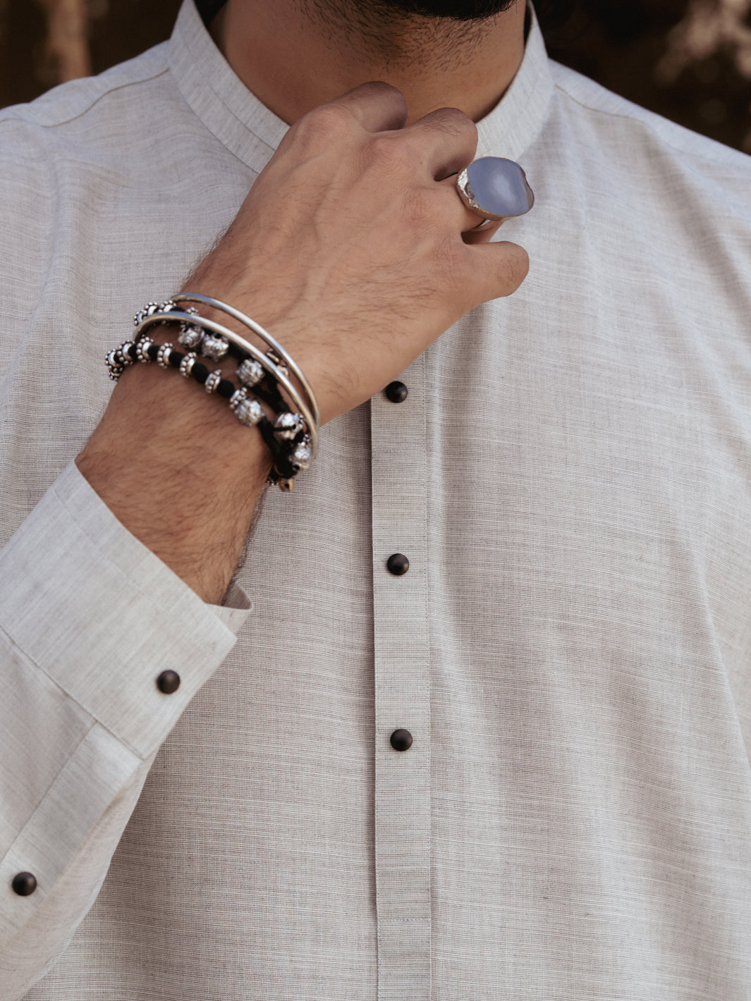 Ash Grey Minimal Stitch Blended Shalwar Kameez (2-Piece) - Image 4