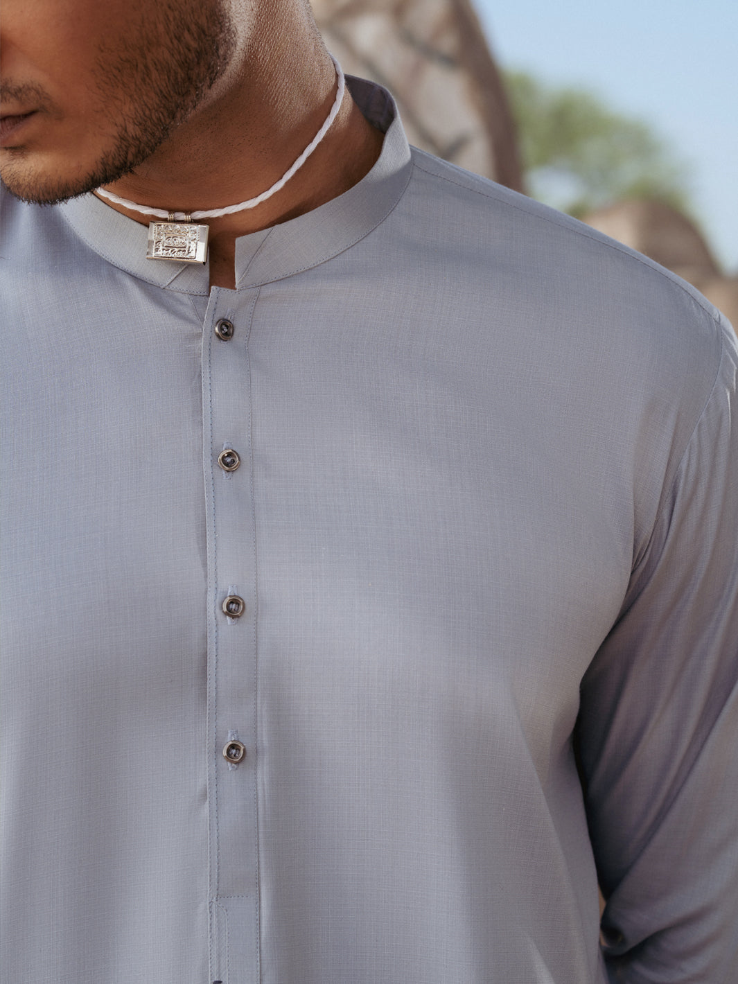 Light Grey Minimal Stitch Blended Shalwar Kameez (2-Piece) - Image 3