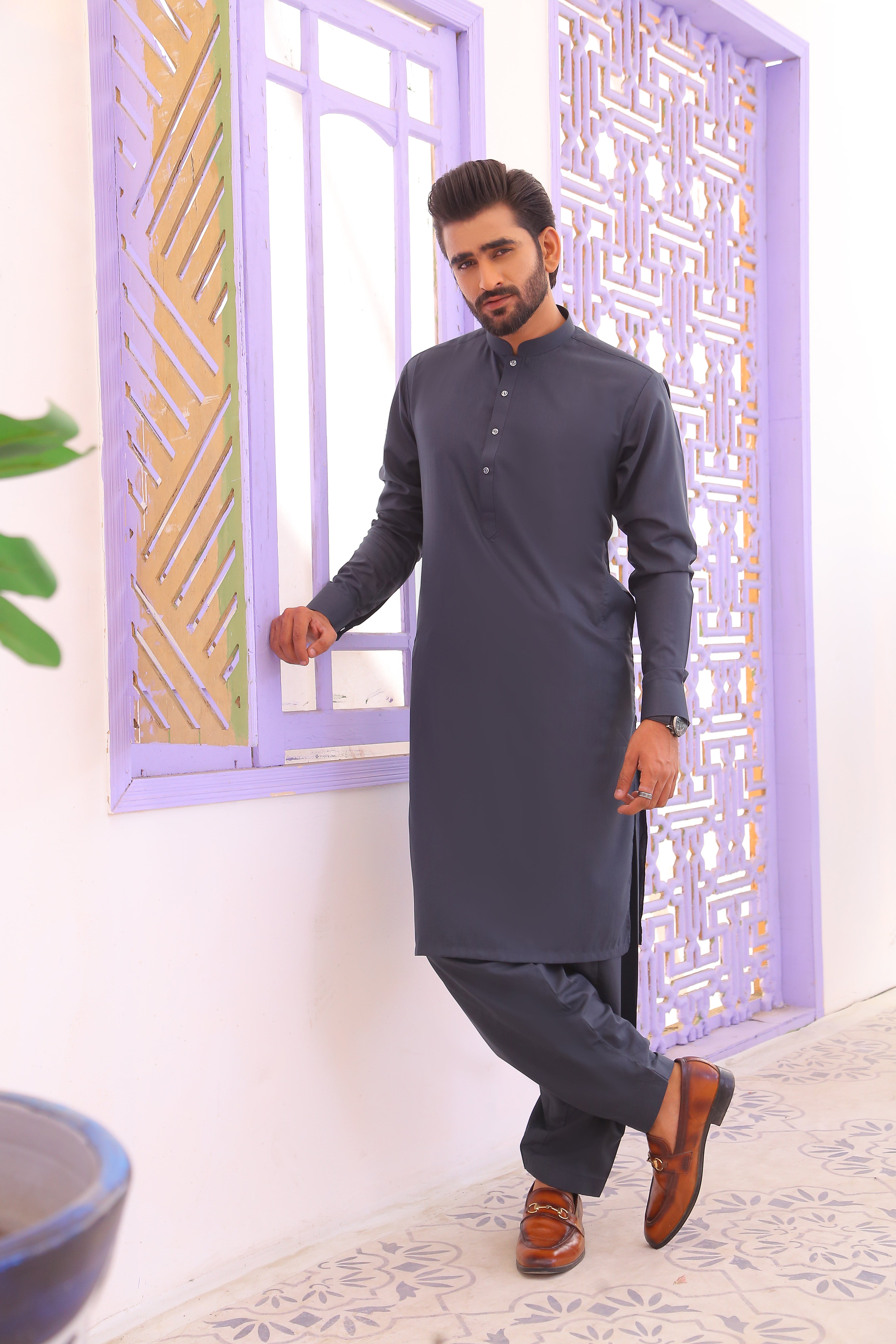 Charcoal Grey Minimalist Cotton-Polyester Shalwar Kameez (2-Piece) - Image 1