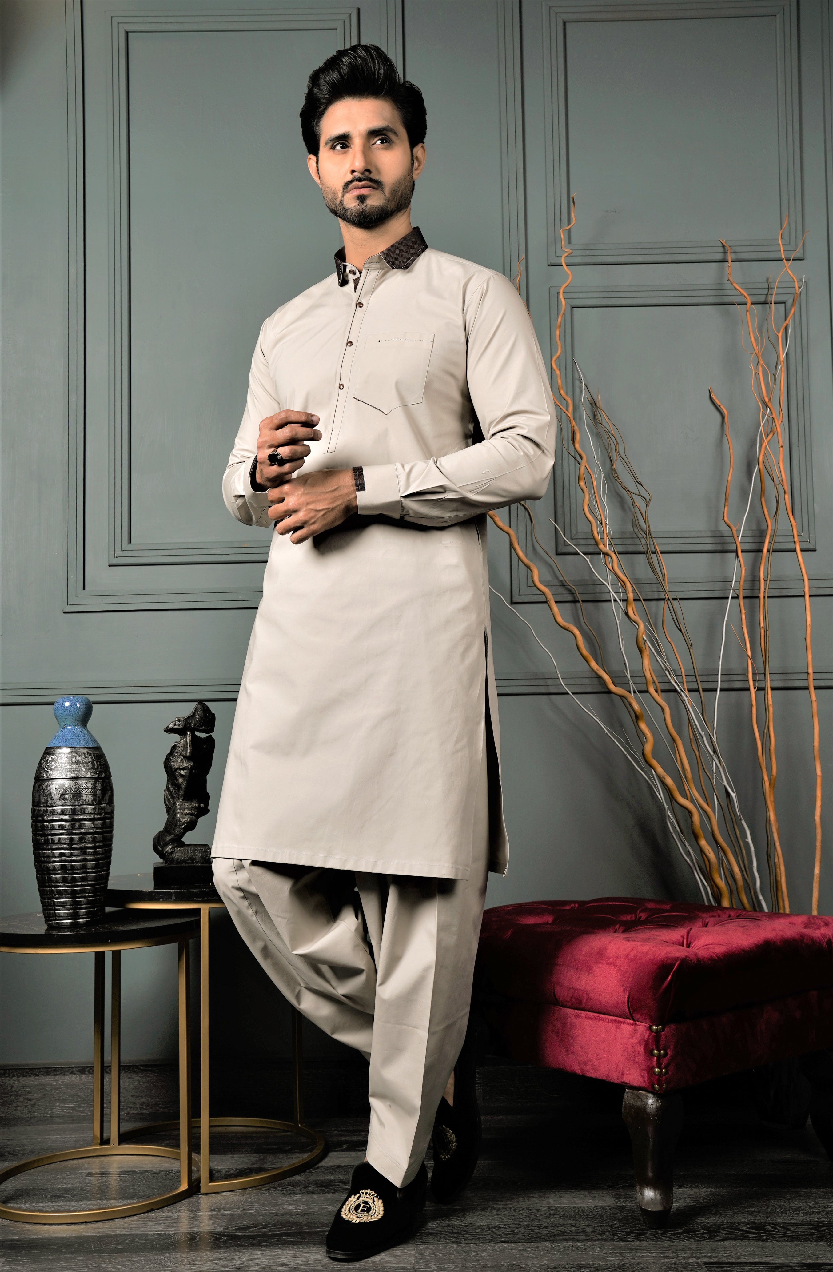 Feather Grey Contrast Collar Cotton Shalwar Kameez (2-Piece) - Image 1