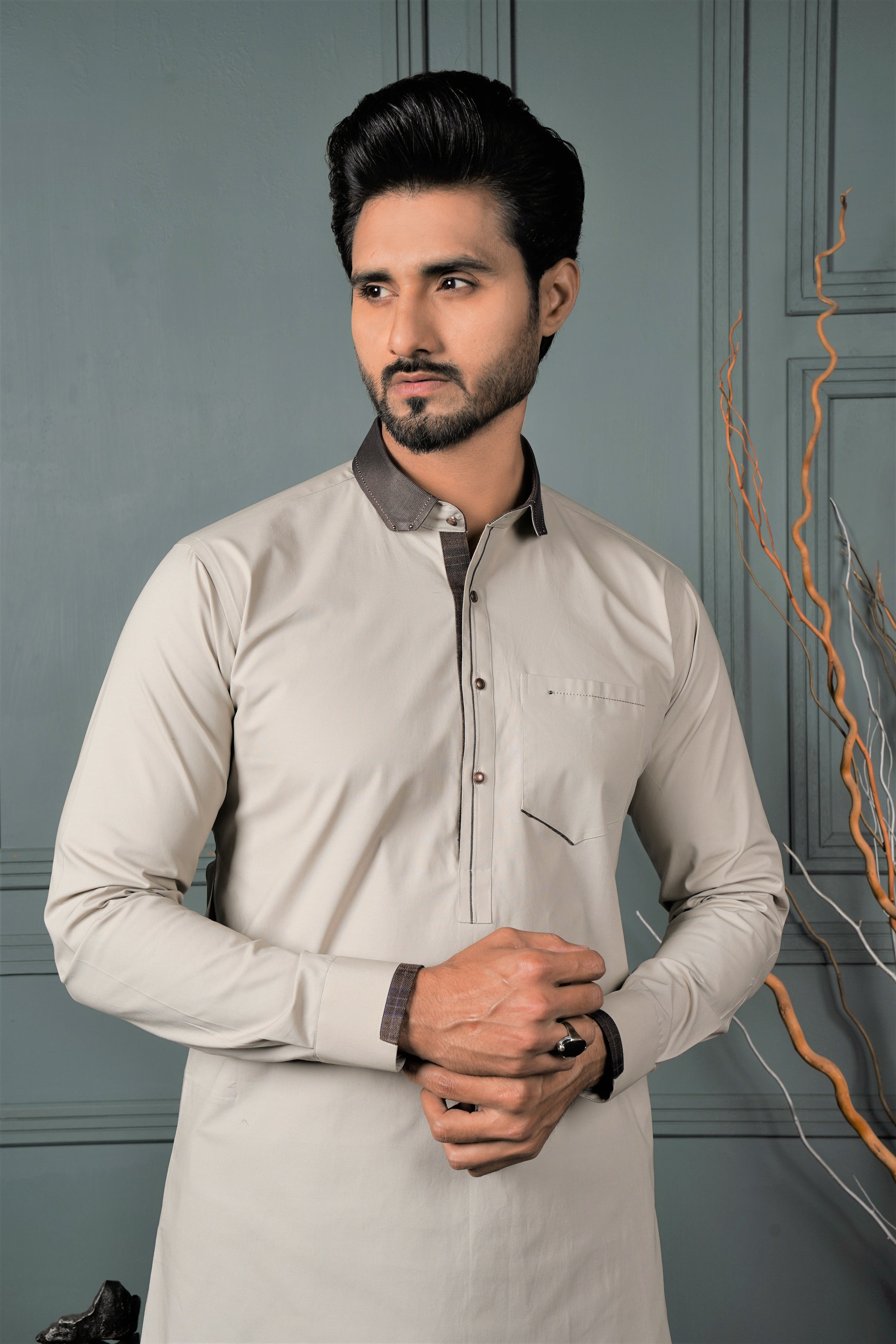 Feather Grey Contrast Collar Cotton Shalwar Kameez (2-Piece) - Image 2