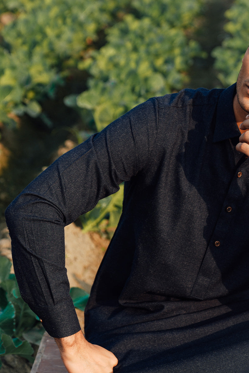 Dark Grey Pure Khaddar Shalwar Kameez (2-Piece) - Image 3