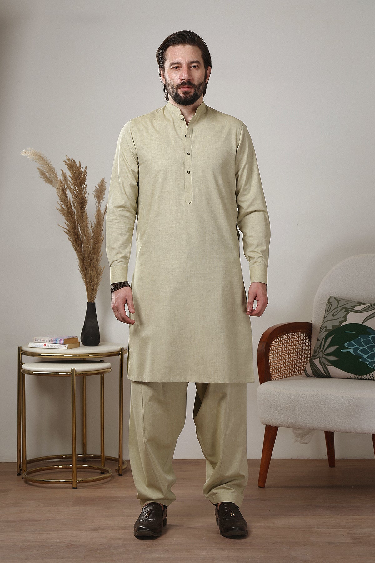 Light Grey Wash and Wear Kameez Shalwar (2-Piece) - Image 1