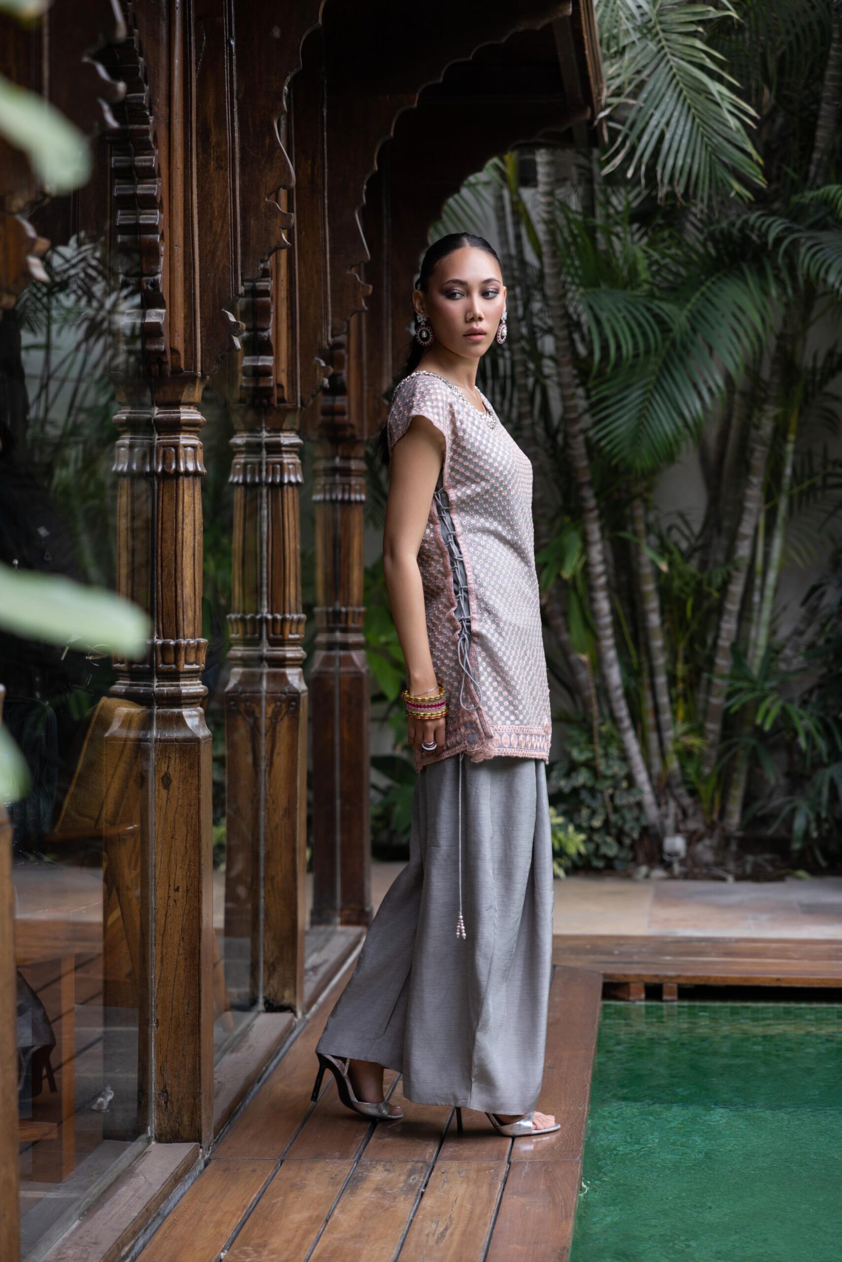 Pakistani Grey Dorri Embroidered Chiffon Kurta with Palazzo (2-Piece) - Image 3