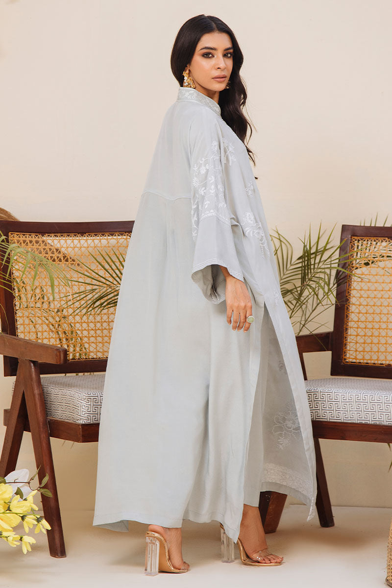 Pakistani Cloud Grey Aari Embroidered Pure Crepe Salwar Kameez (2-Piece) - Image 3