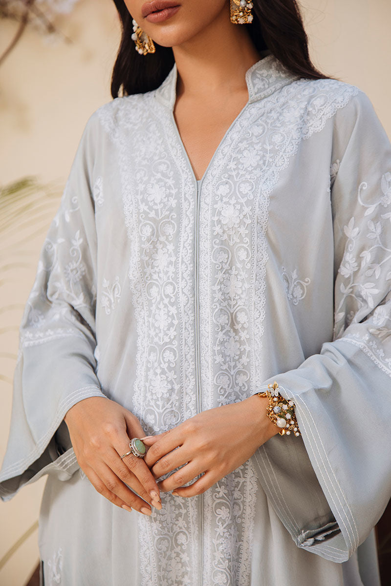 Pakistani Cloud Grey Aari Embroidered Pure Crepe Salwar Kameez (2-Piece) - Image 5