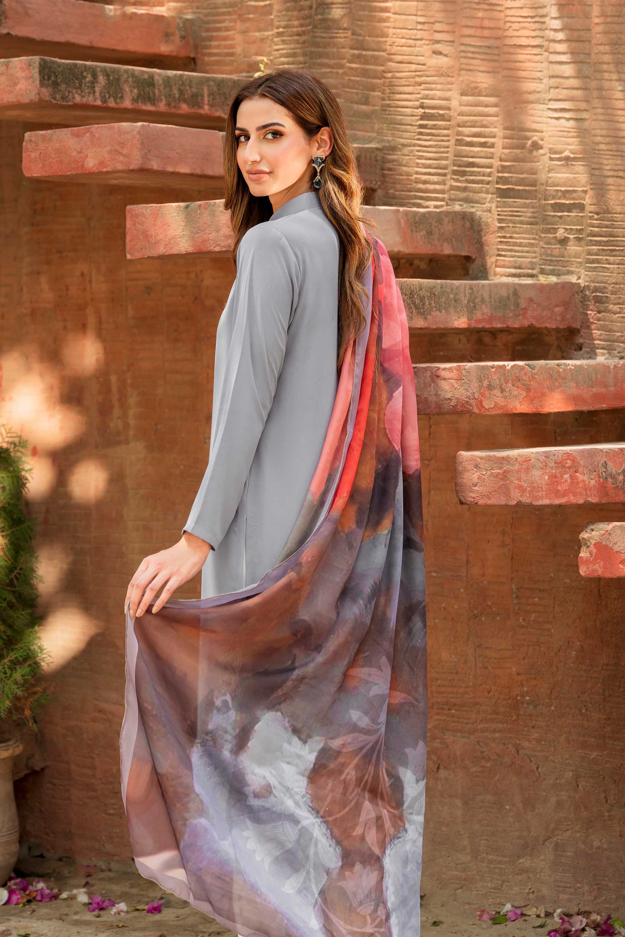 Pakistani Grey Cutwork Georgette Midi Tunic (1-Pc) - Image 6