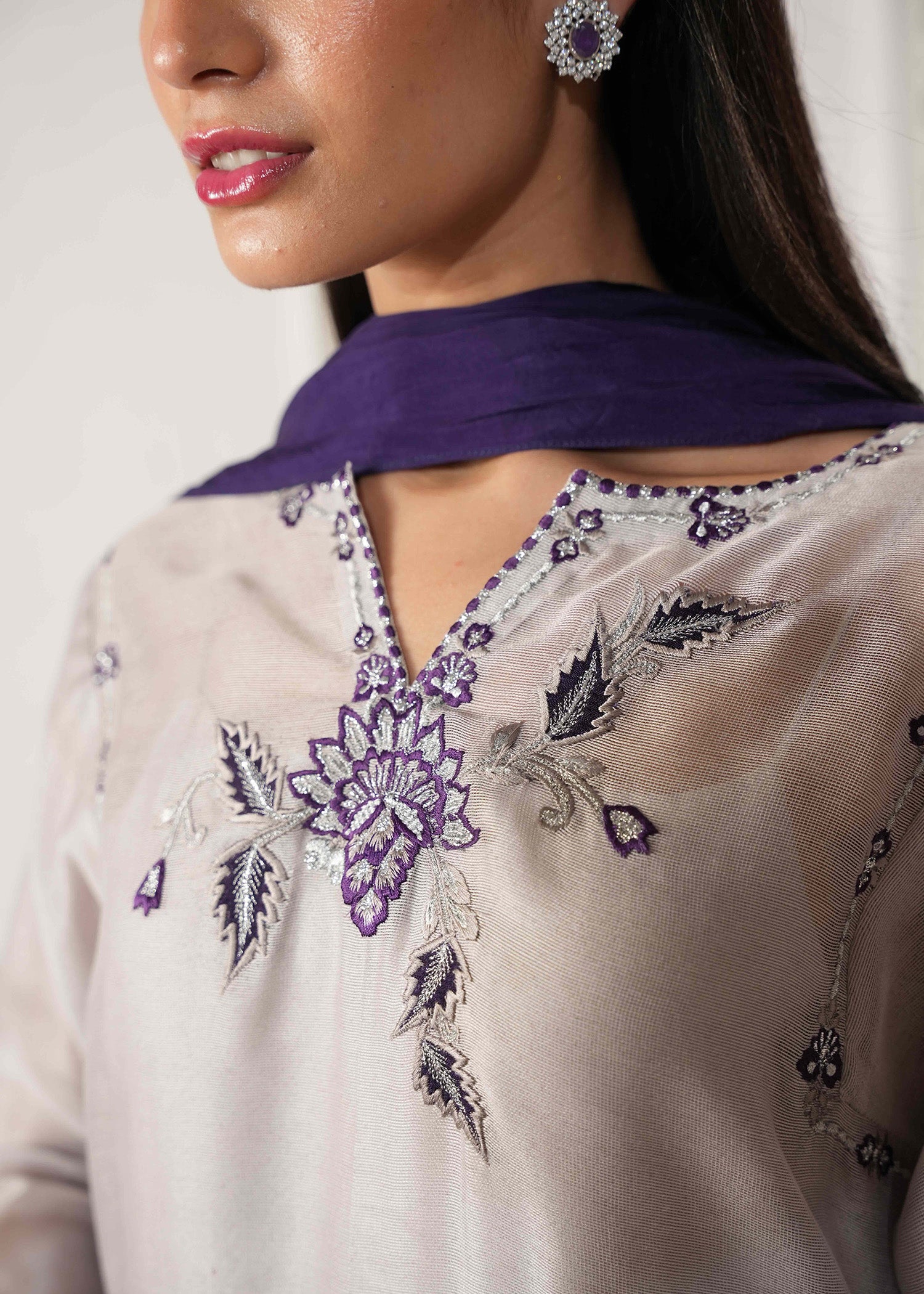 Pakistani Cool Grey Appliqued Embroidered Silk Salwar Kameez (3-Piece) - Image 2