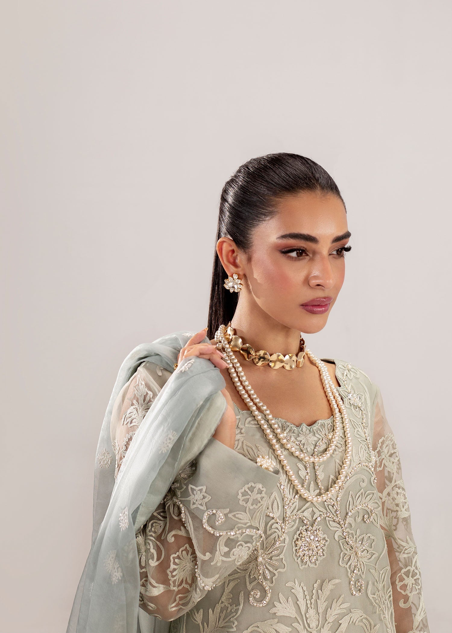 Sage Grey Embroidered Organza Kurta Set (3-Piece) - Image 3