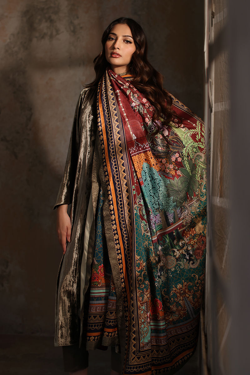 Taupe Grey Hand-Worked Velvet Salwar Kameez (3-Piece) - Image 6