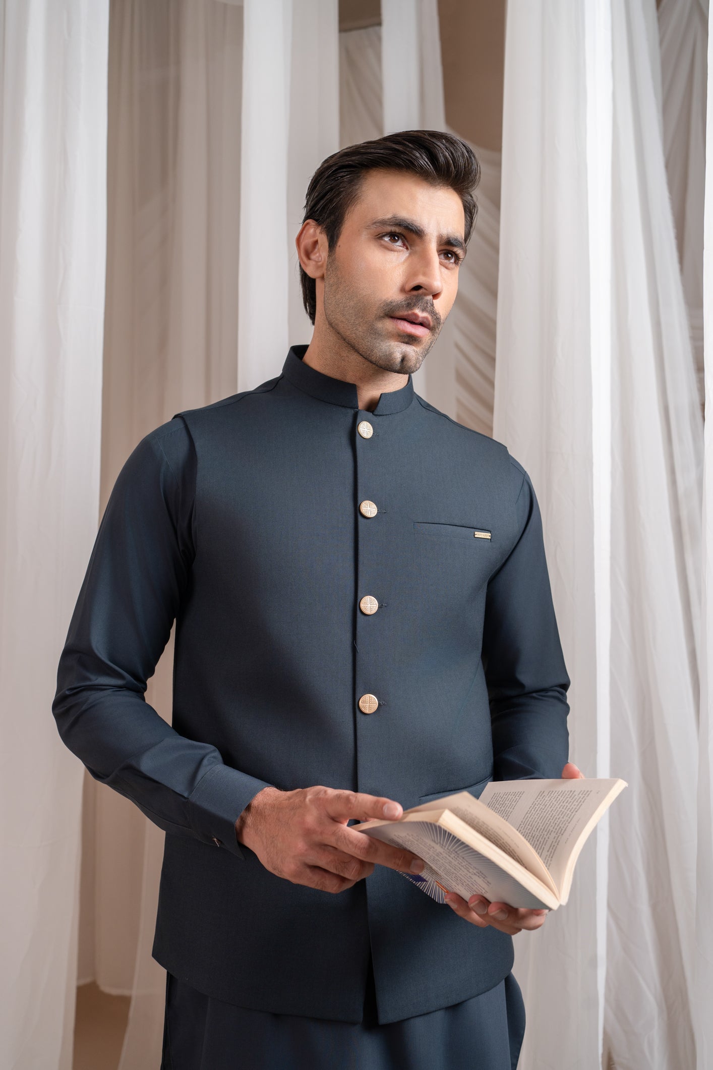 Charcoal Grey Blended Waistcoat Kurta Shalwar (3-Piece) - Image 2