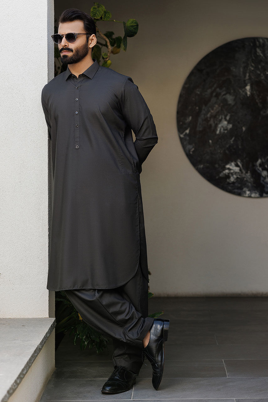 Dark Grey Embroidered Boski Linen Waistcoat Kurta (3-Piece) - Image 3