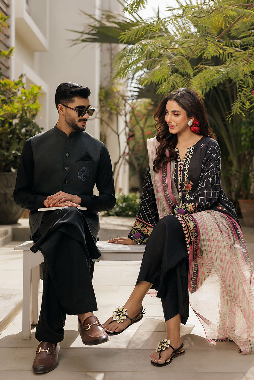 Dark Grey Handcrafted Linen Waistcoat Kurta (3-Piece) - Image 5