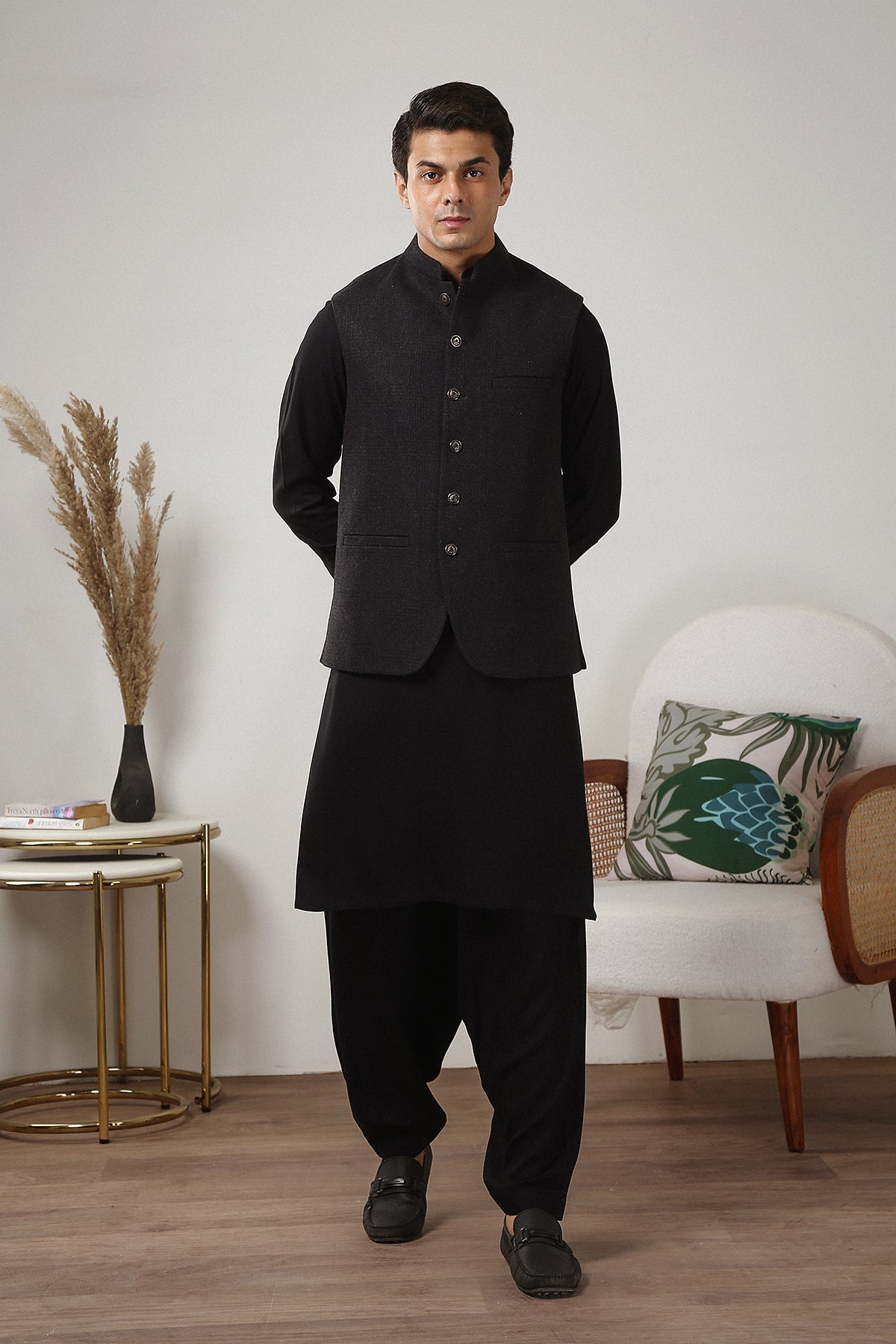 Grey Tweed Waistcoat Kurta Set (3-Piece) - Image 1
