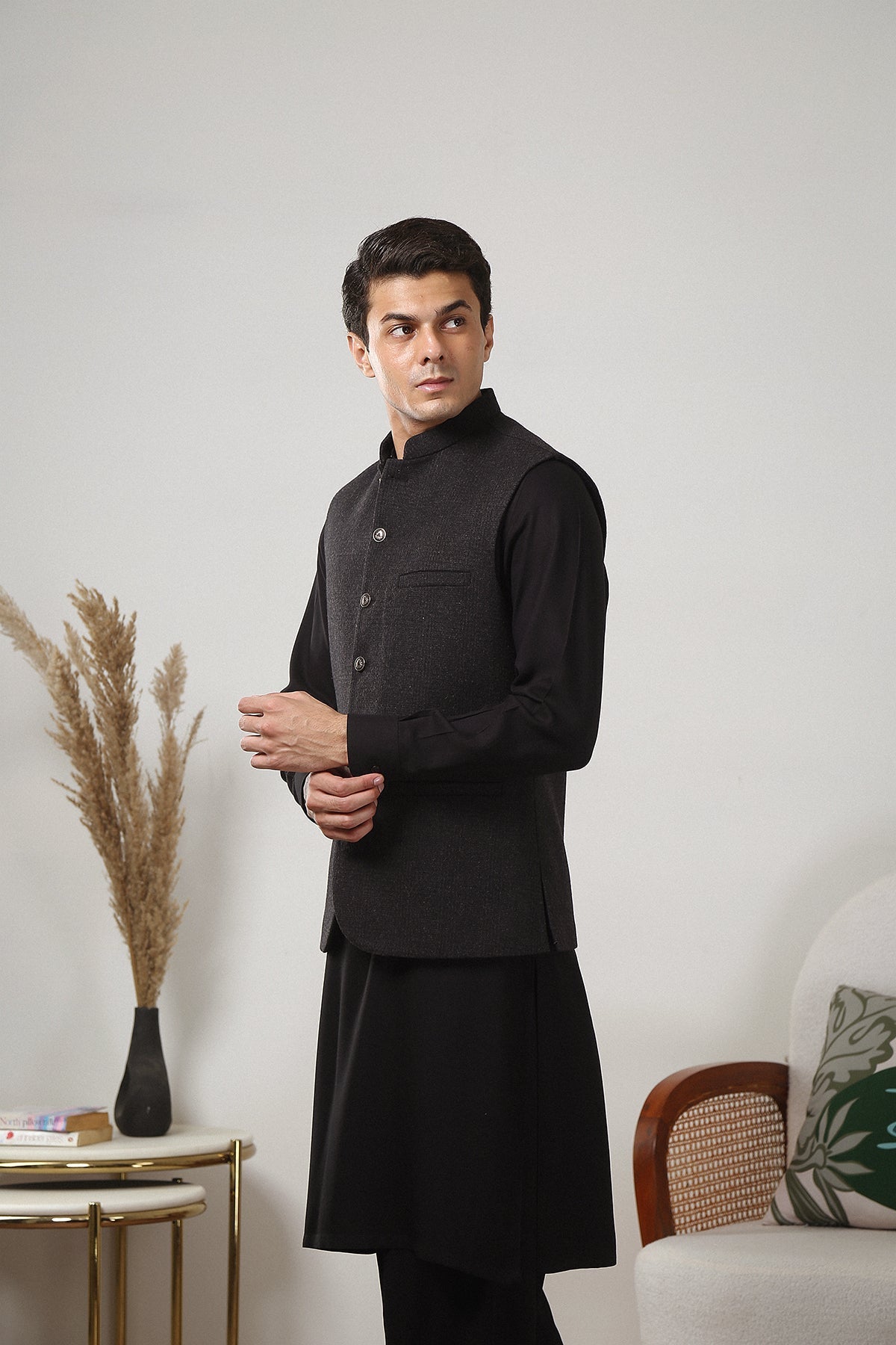 Grey Tweed Waistcoat Kurta Set (3-Piece) - Image 5
