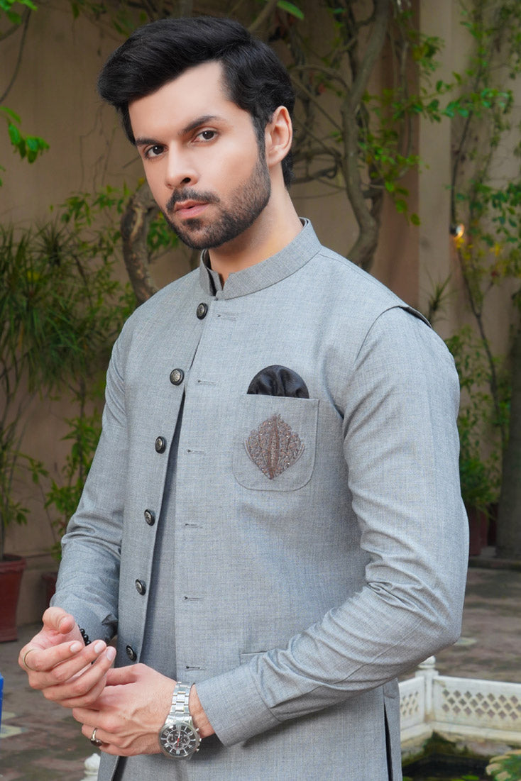 Light Grey Embroidered Wool-Blend Waistcoat Kurta (3-Piece) - Image 4