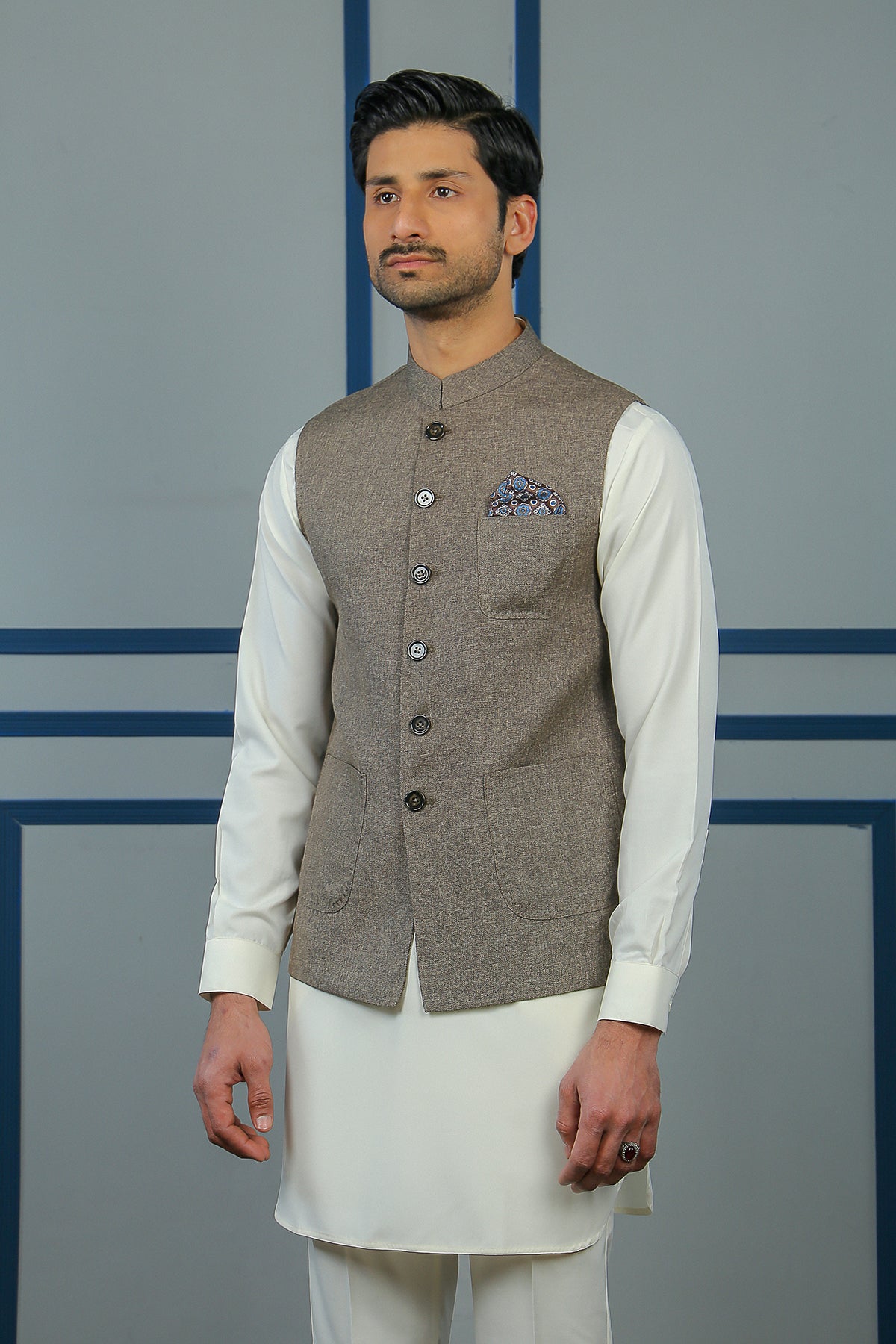 Brownish Grey Hand-Hemmed Linen Waistcoat (1-Pc) - Image 2