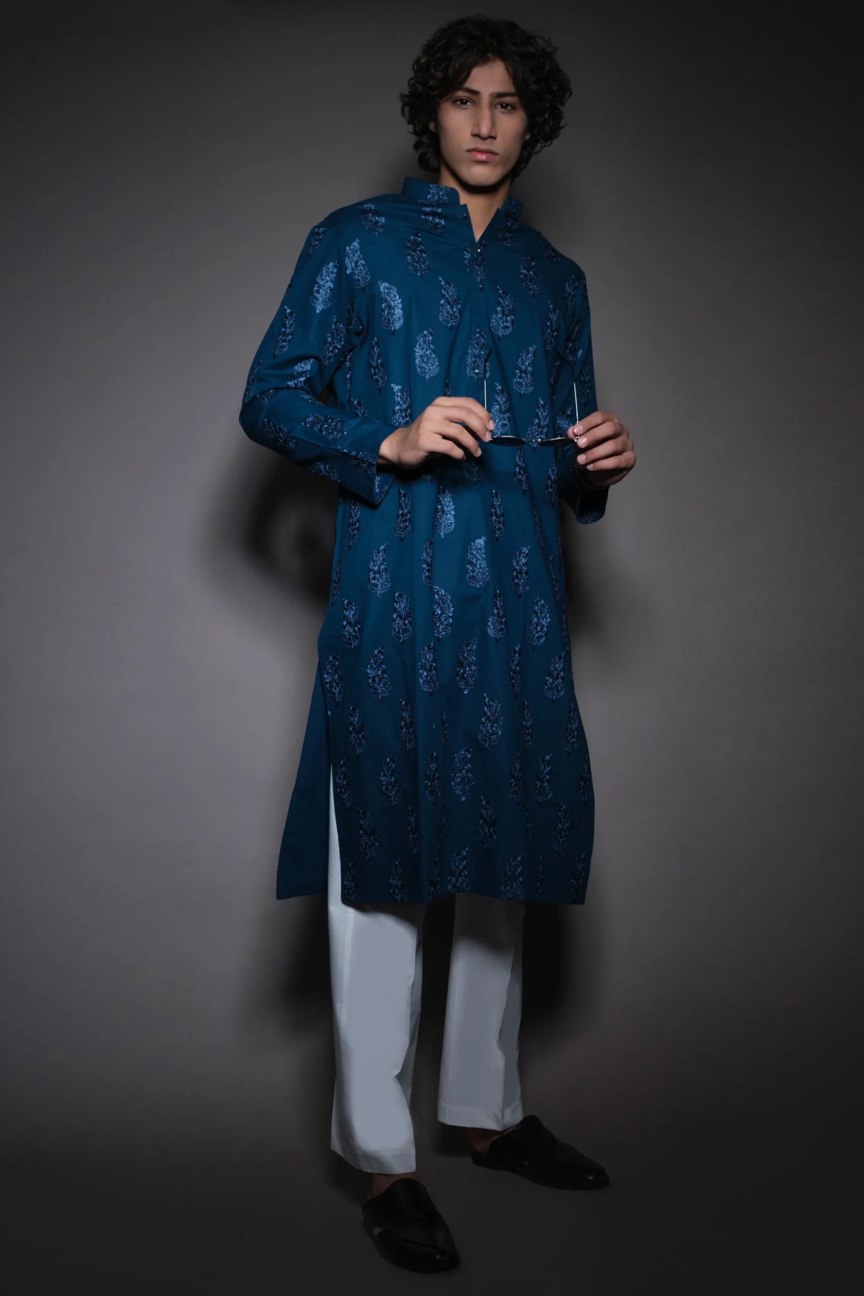 Indigo Blue Printed Cotton Kurta (2-Piece) - Image 1