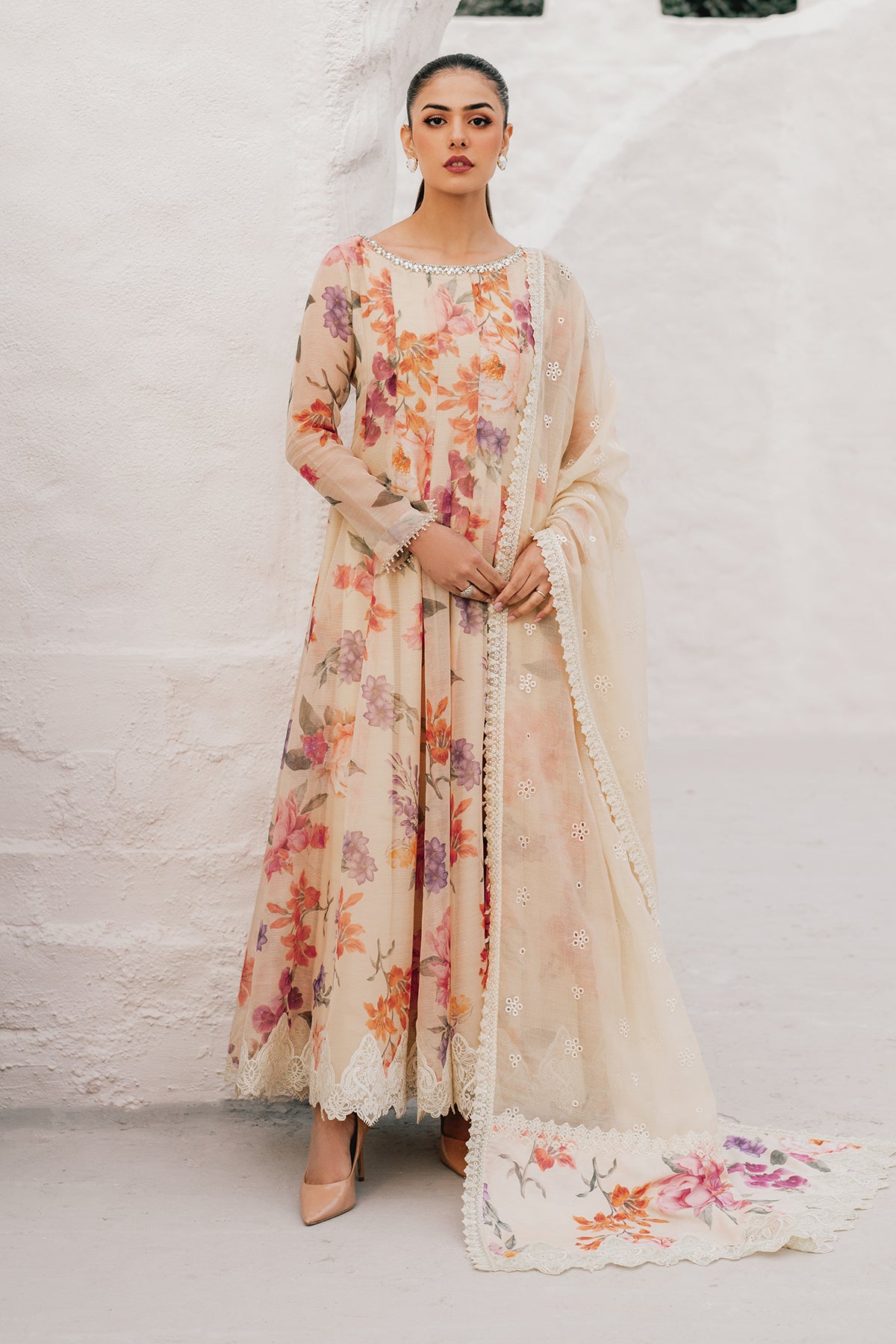 Pakistani Ivory Floral Embroidered Cotton Patti Anarkali (3-Piece) - Image 3