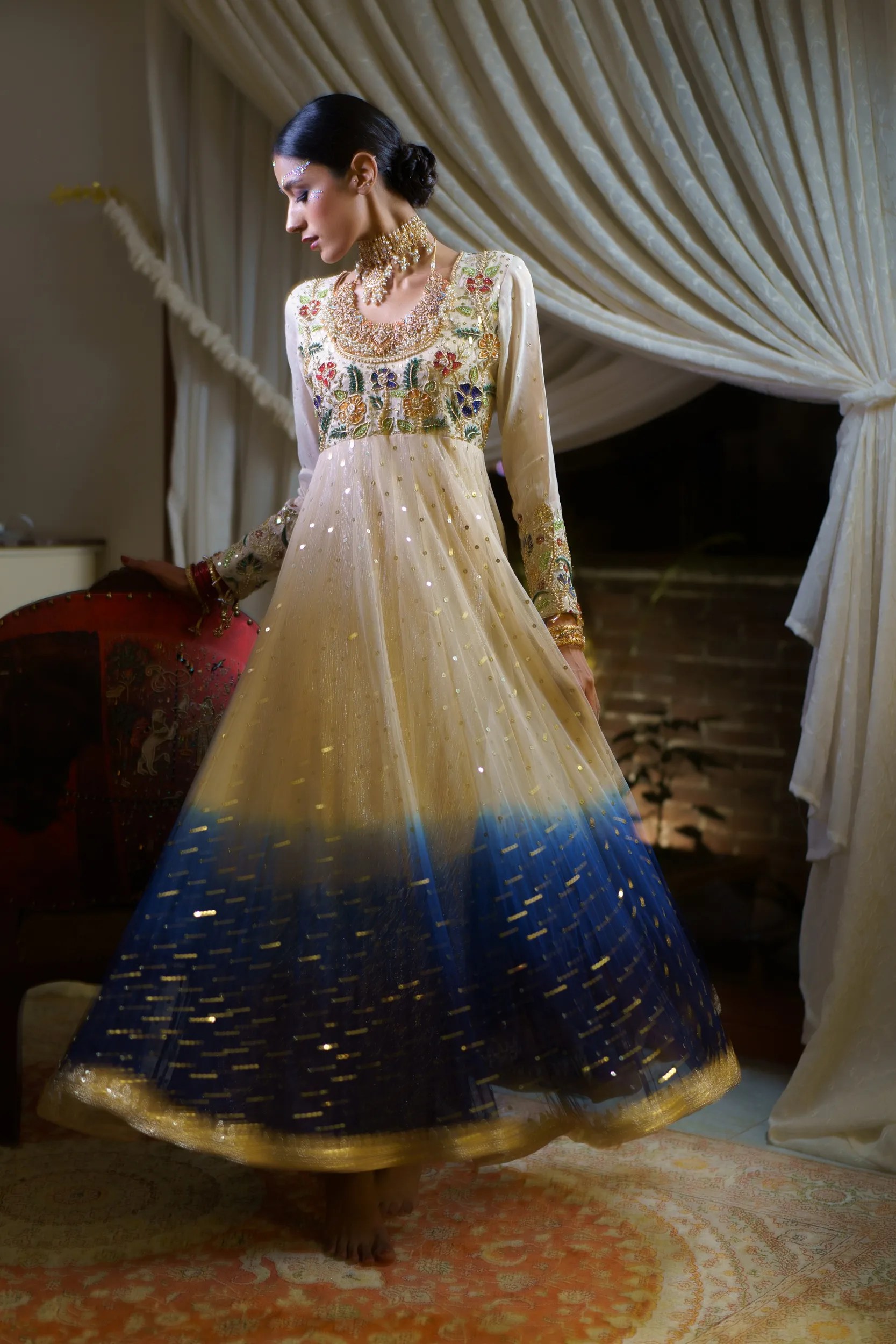 Ivory and Navy Ombre Net Anarkali Gown (1-Pc) - Image 3