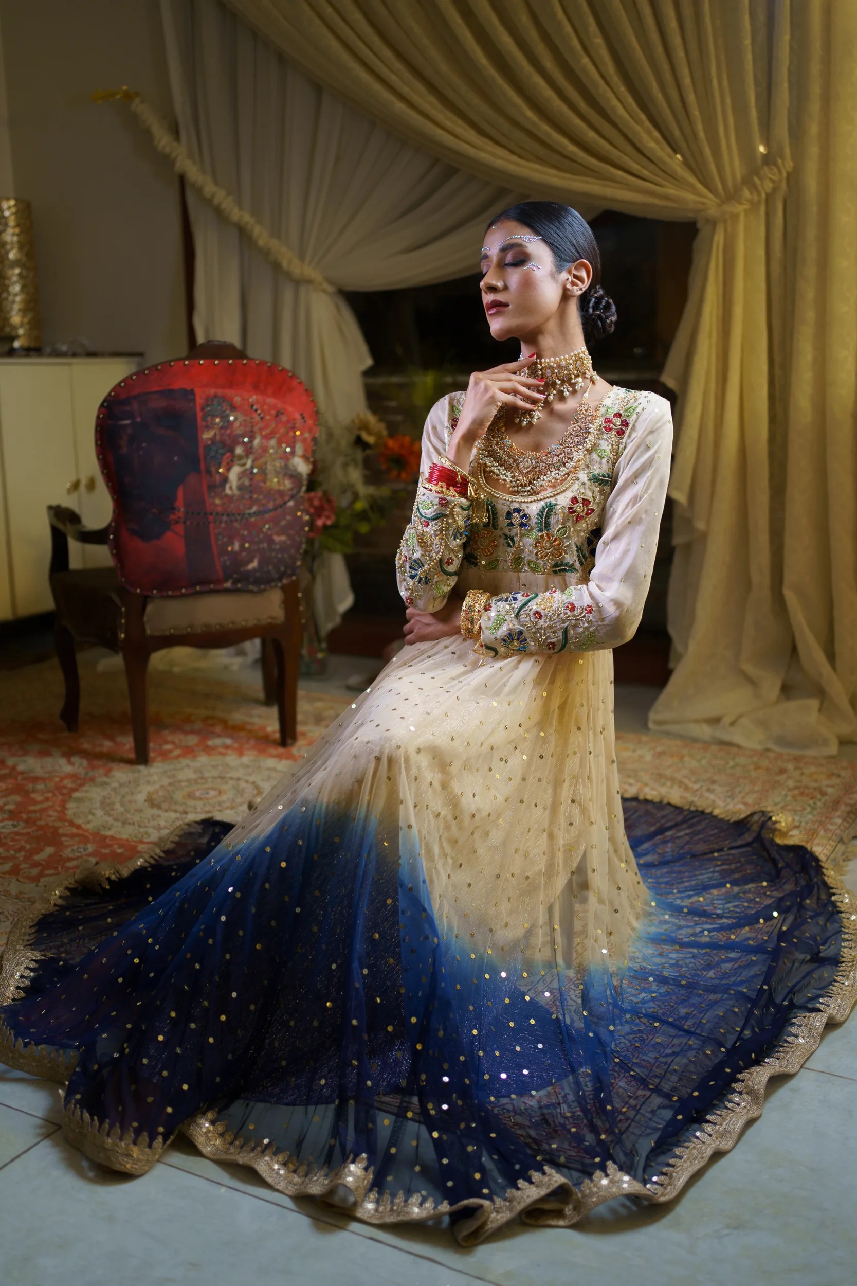 Ivory and Navy Ombre Net Anarkali Gown (1-Pc) - Image 4