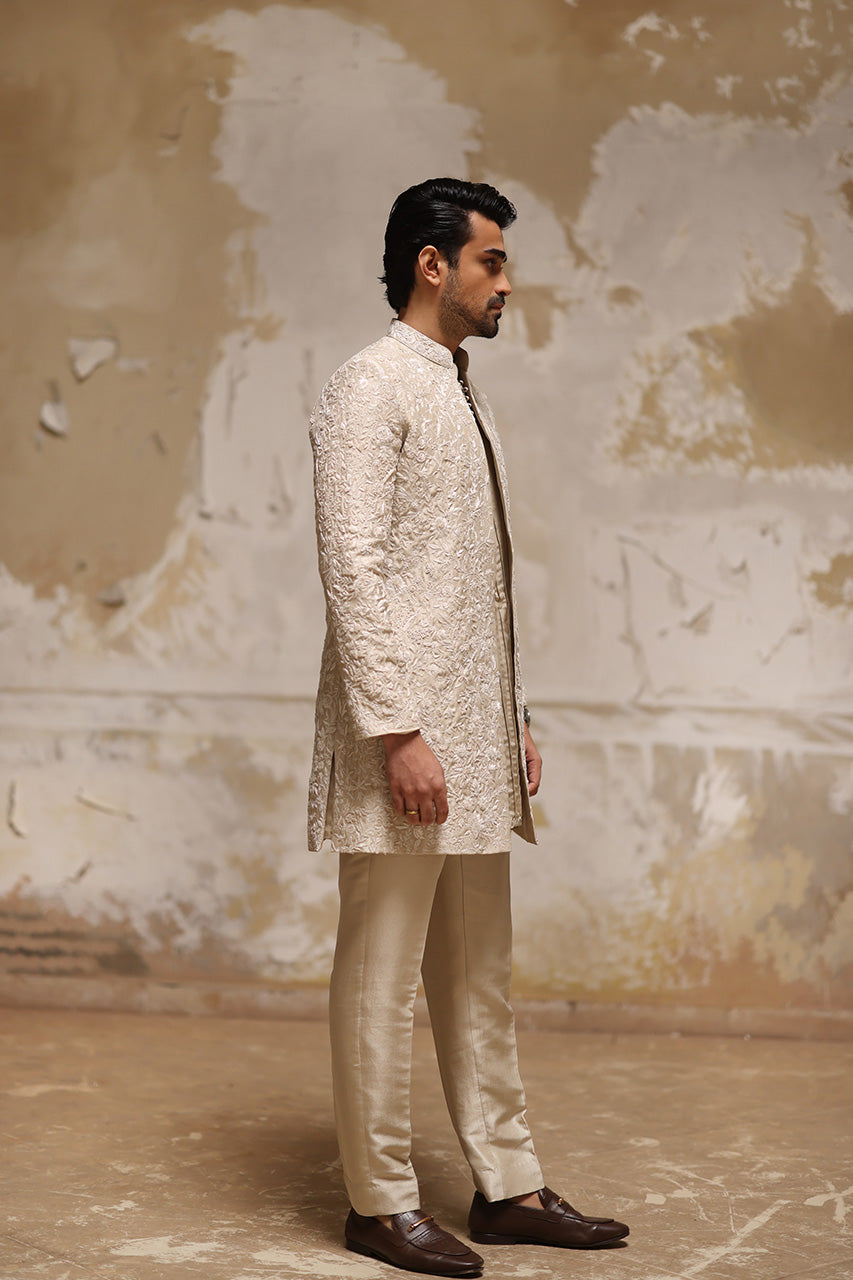 Ivory Resham Embroidered Raw Silk Achkan Sherwani (3-Piece) - Image 4