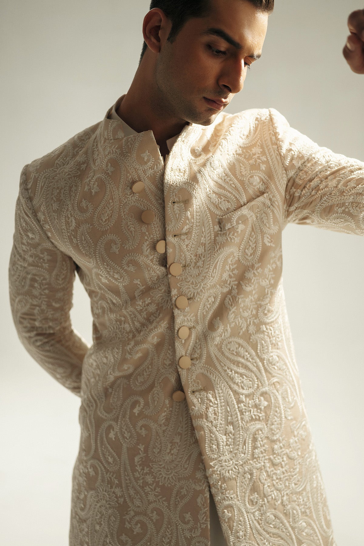 Ivory Paisley-Embroidered Silk-Blend Sherwani (2-Piece) - Image 2