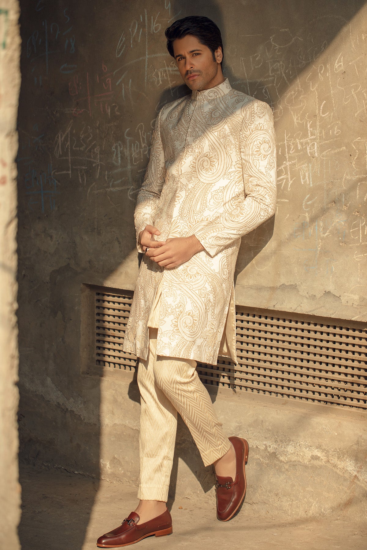 Ivory Paisley Jacquard Silk-Blend Achkan Sherwani (2-Piece) - Image 1