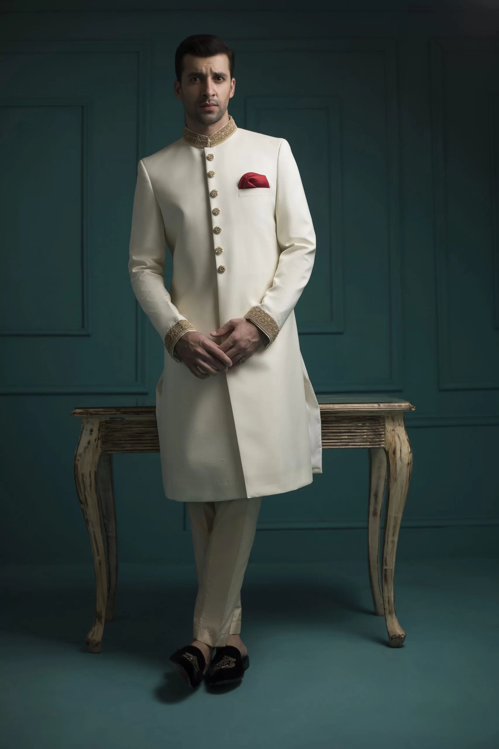 Off White Gold Handwork Vitale Suiting Sherwani (3-Piece) - Image 3