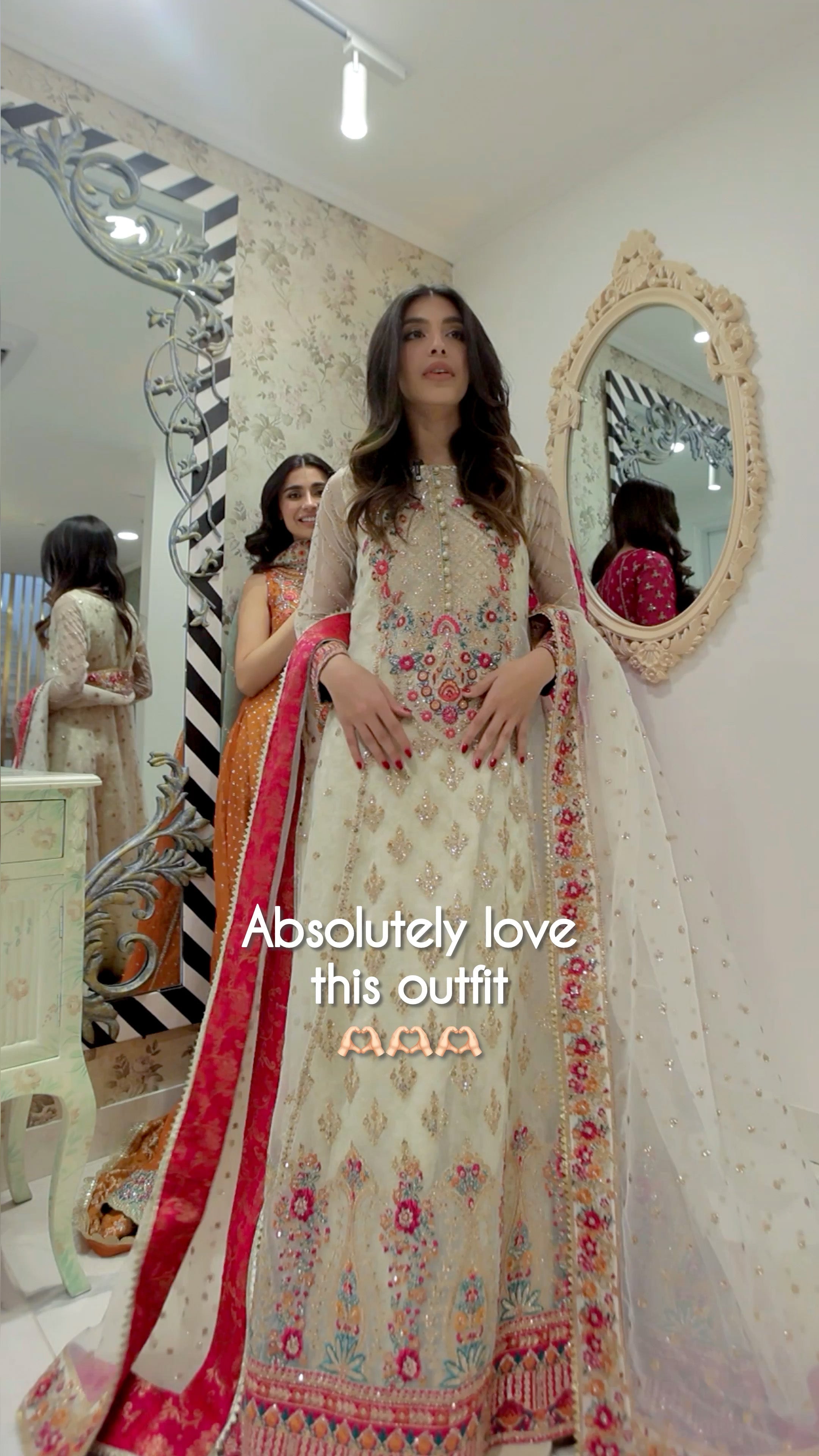 Pakistani Off-White Embroidered Pure Organza Anarkali Dress (2-Piece) - Image 4