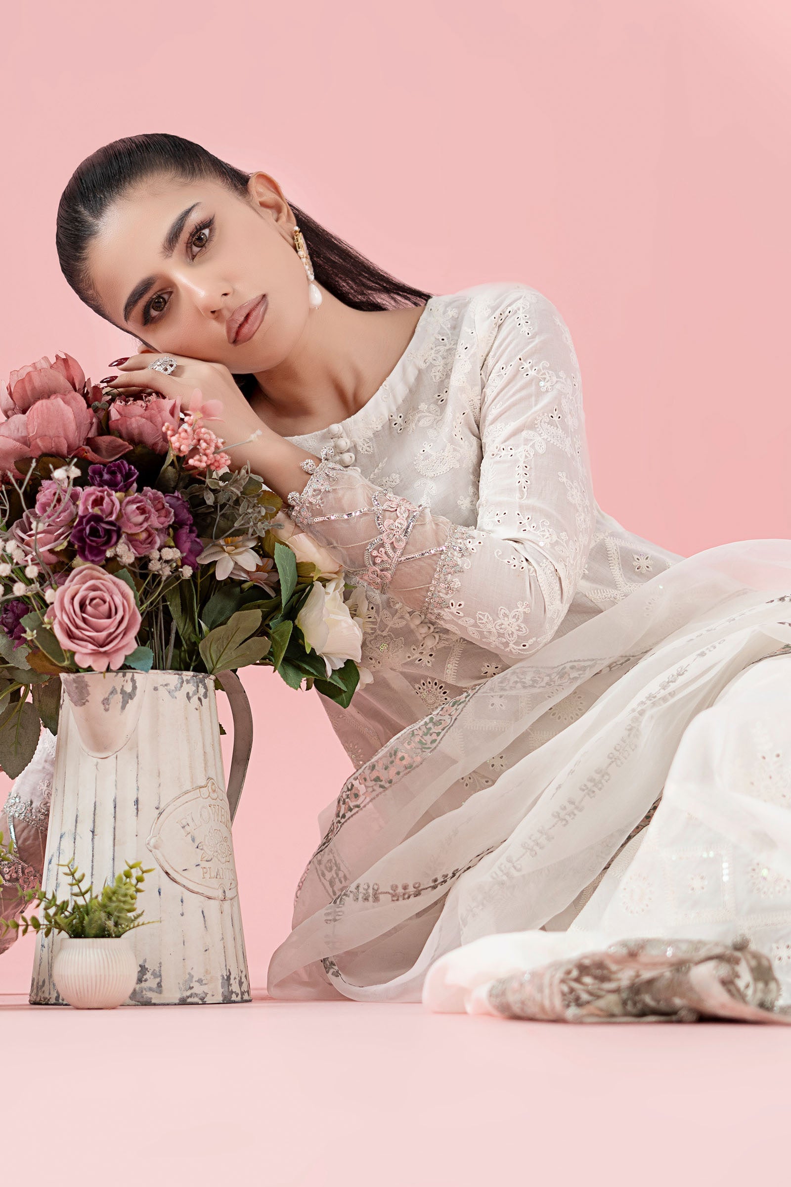 Off-White Embroidered Lawn Anarkali Dress (3-Piece) - Image 3