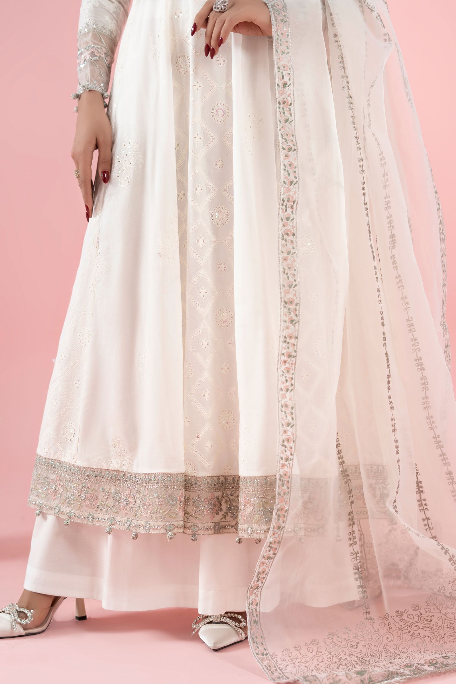 Off-White Embroidered Lawn Anarkali Dress (3-Piece) - Image 5